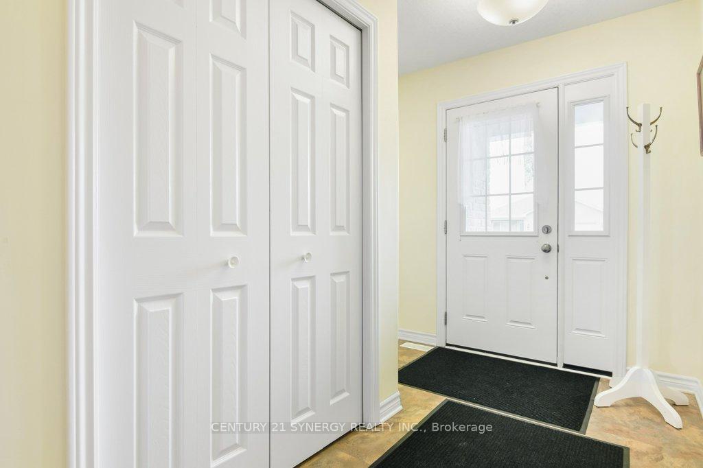 Photo 4 of 42 Code Crescent, Smiths Falls — HOMEH