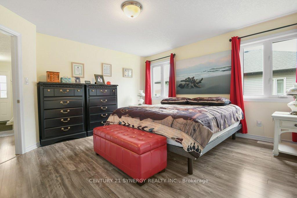 Photo 18 of 42 Code Crescent, Smiths Falls — HOMEH