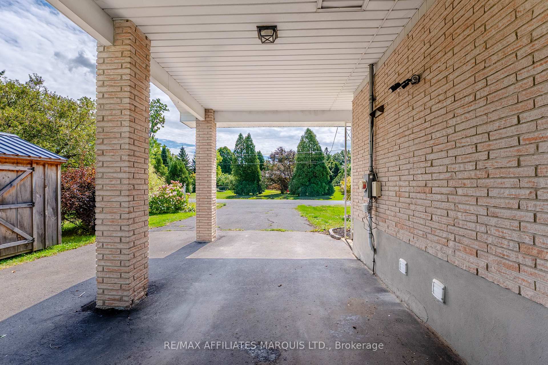 Photo 3 of 18223 Oak Drive, South Glengarry, South Glengarry (Charlottenburgh) Twp — HOMEH