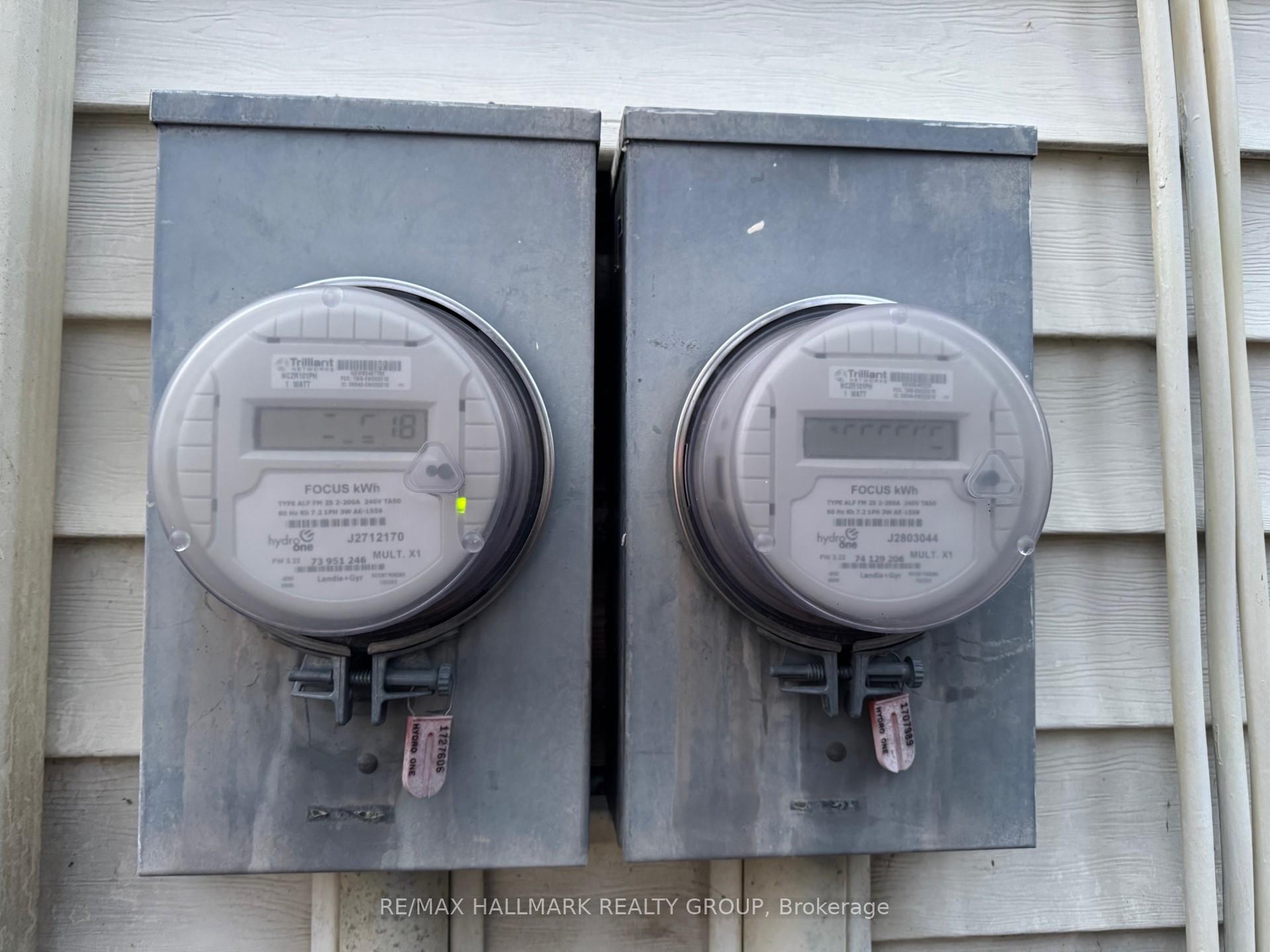 Photo 9 of 32 Thom Street, Smiths Falls — HOMEH
