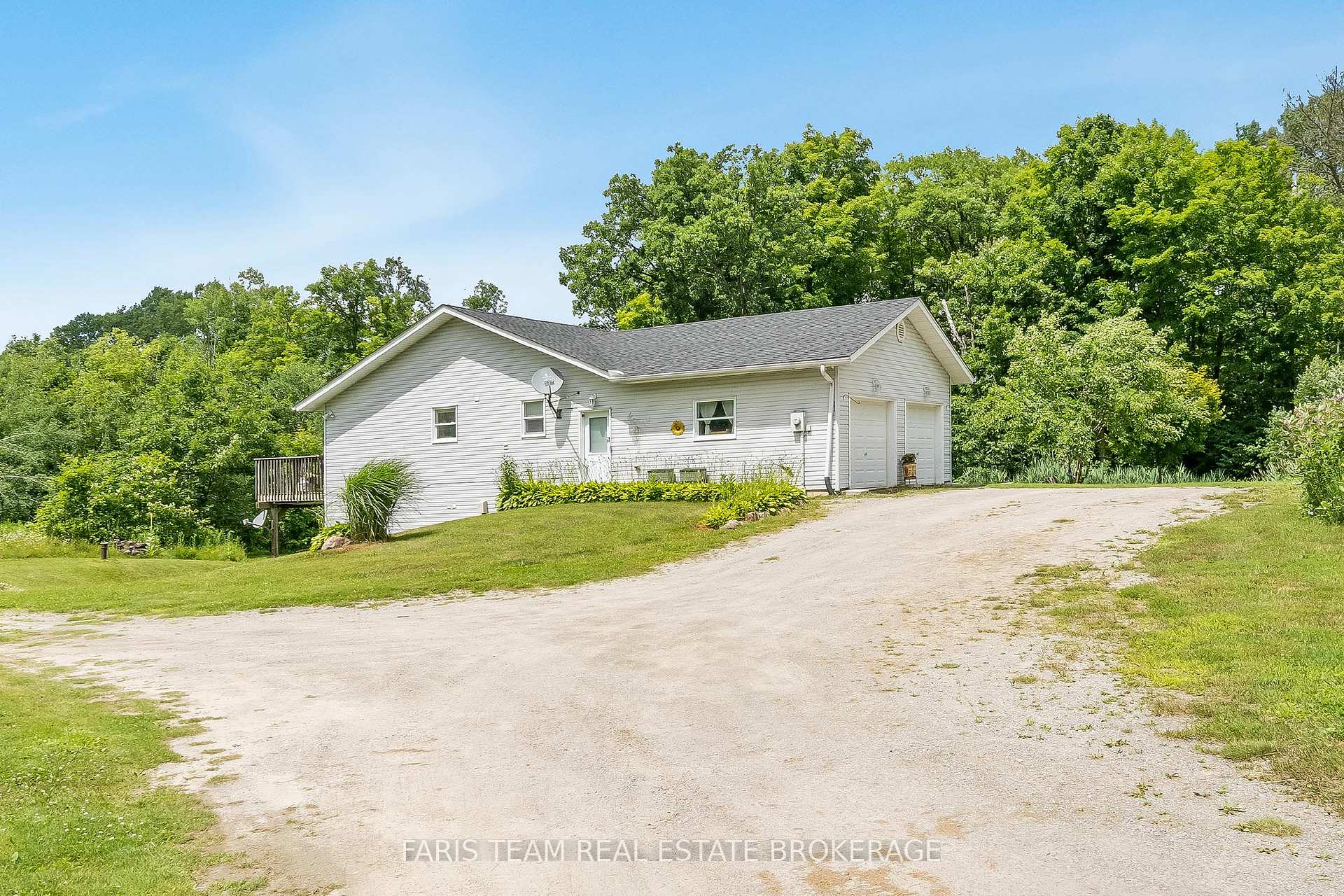 Photo 2 of 1280 Mount Stephen Road, Severn, Coldwater — HOMEH