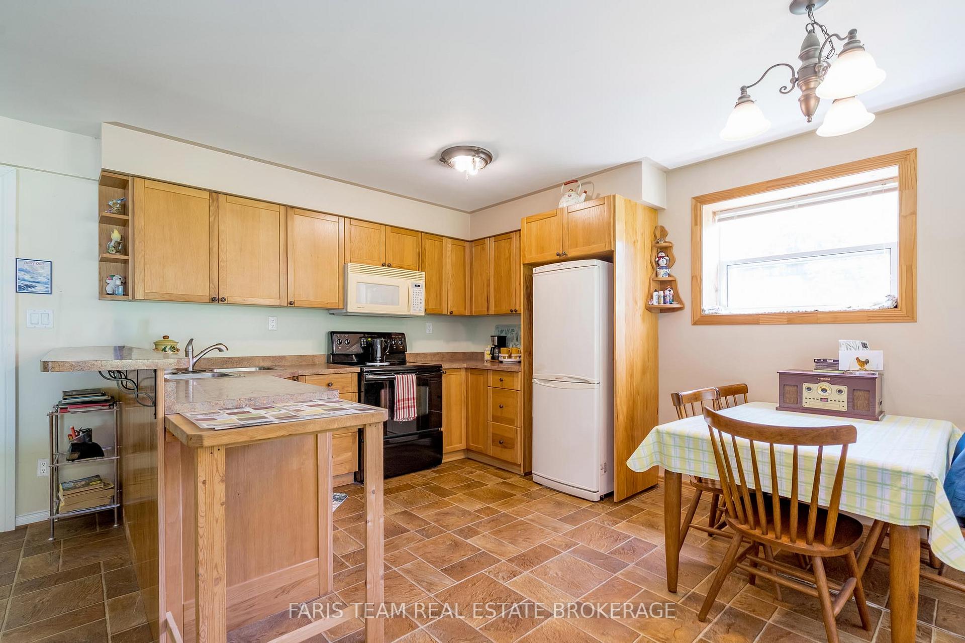 Photo 18 of 1280 Mount Stephen Road, Severn, Coldwater — HOMEH