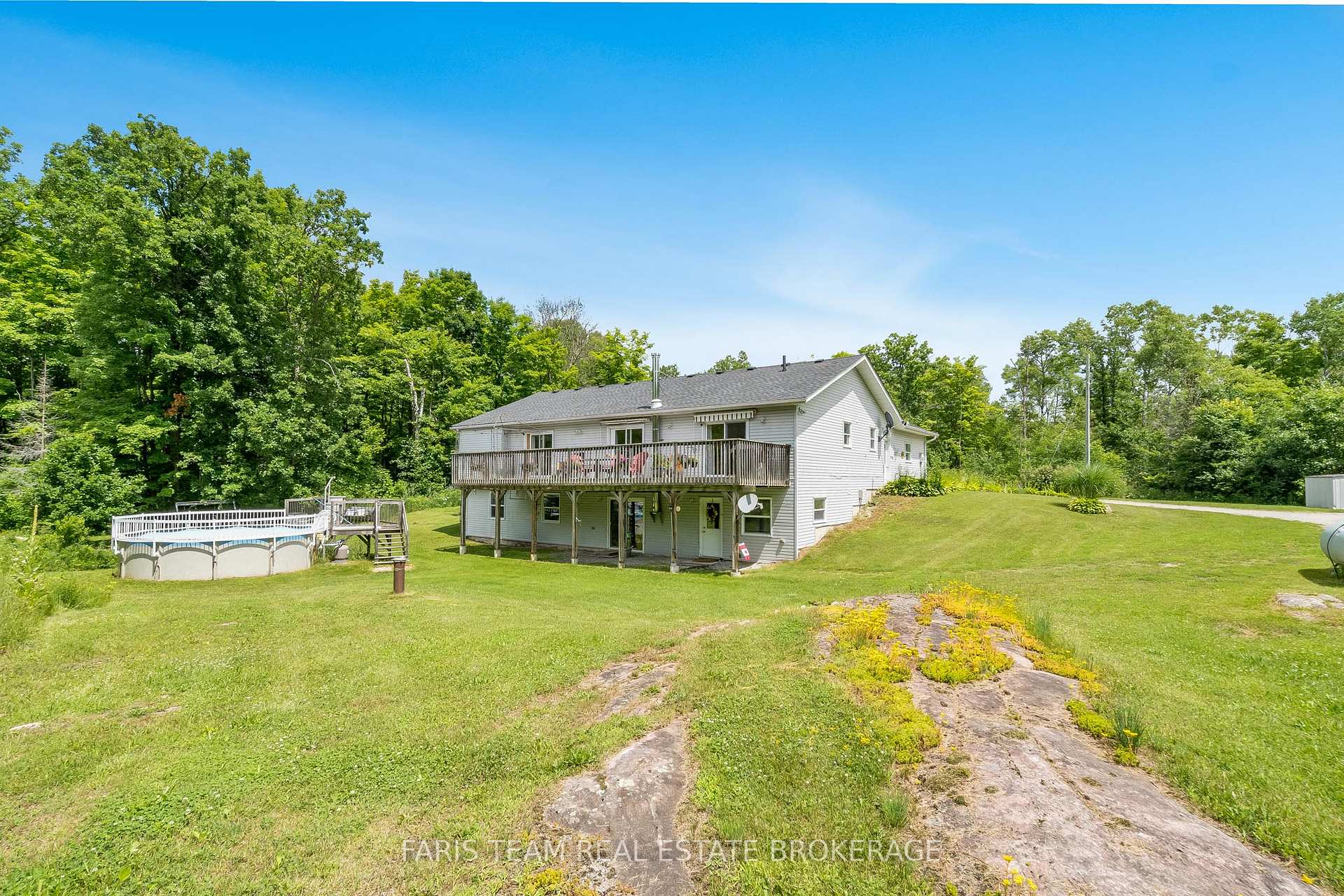 Photo 31 of 1280 Mount Stephen Road, Severn, Coldwater — HOMEH