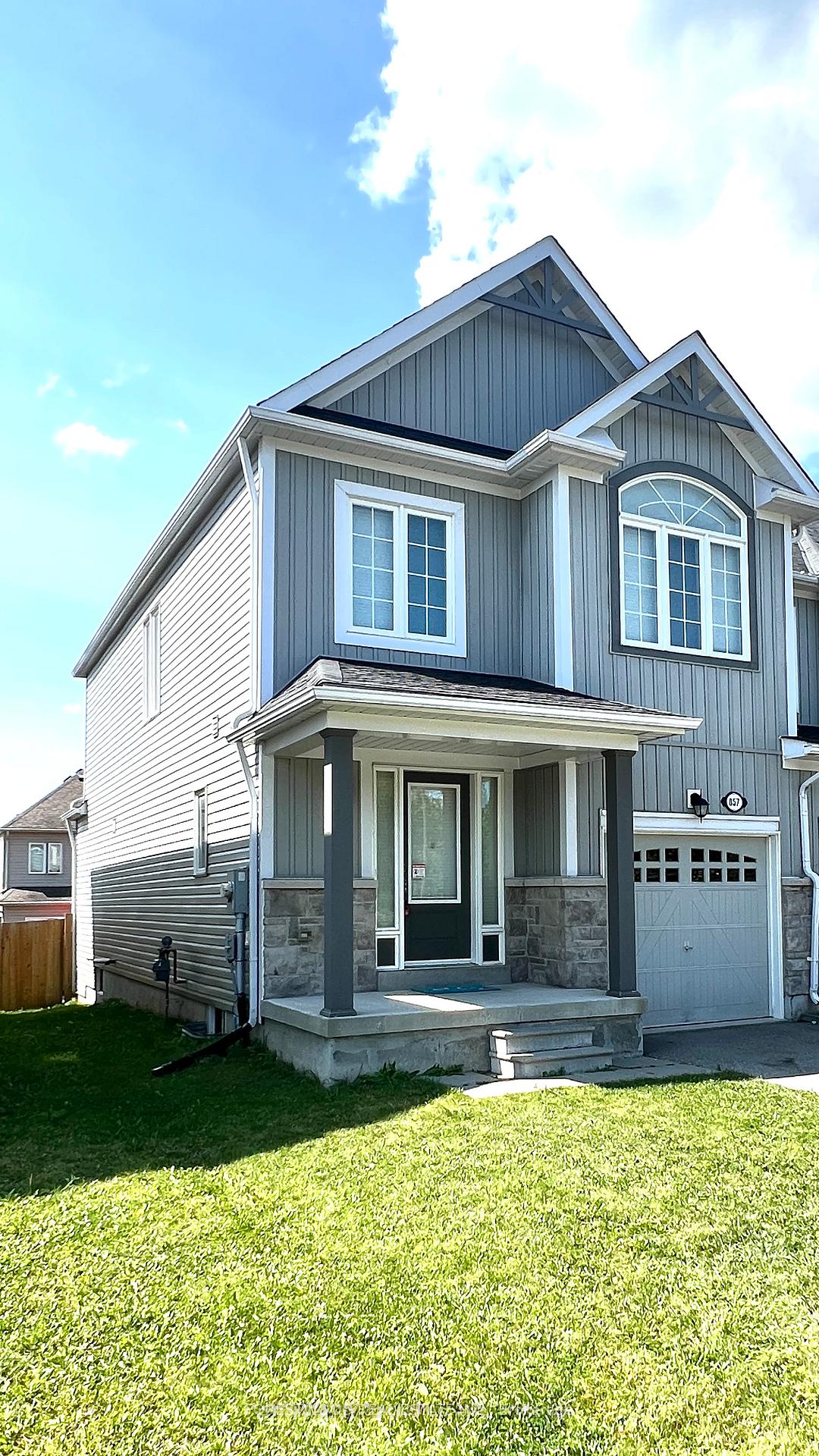 Photo 1 of 857 Cook Crescent, Shelburne — HOMEH
