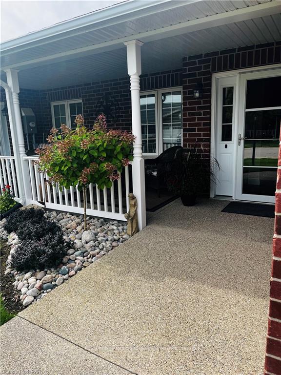 Photo 3 of 81 Redford Drive, South Huron, Exeter — HOMEH