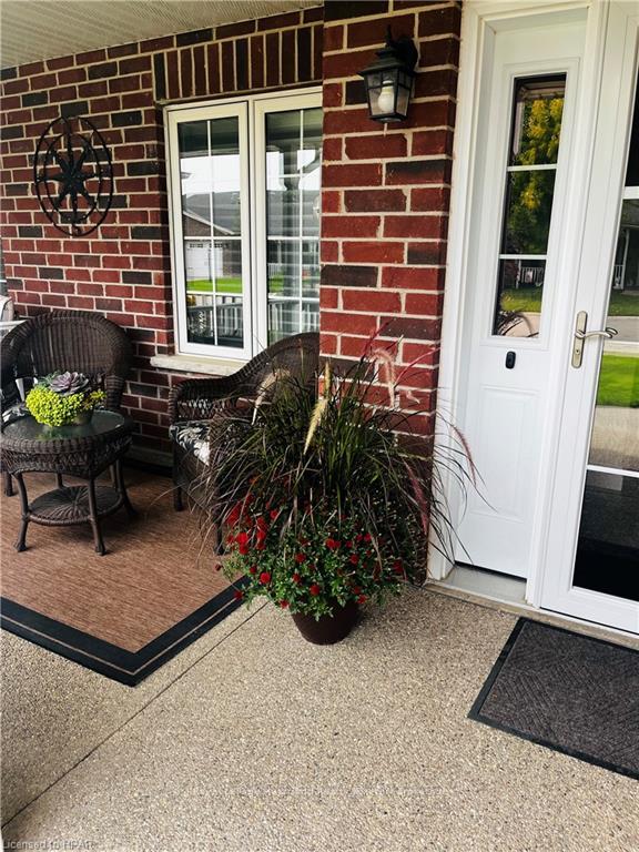 Photo 4 of 81 Redford Drive, South Huron, Exeter — HOMEH