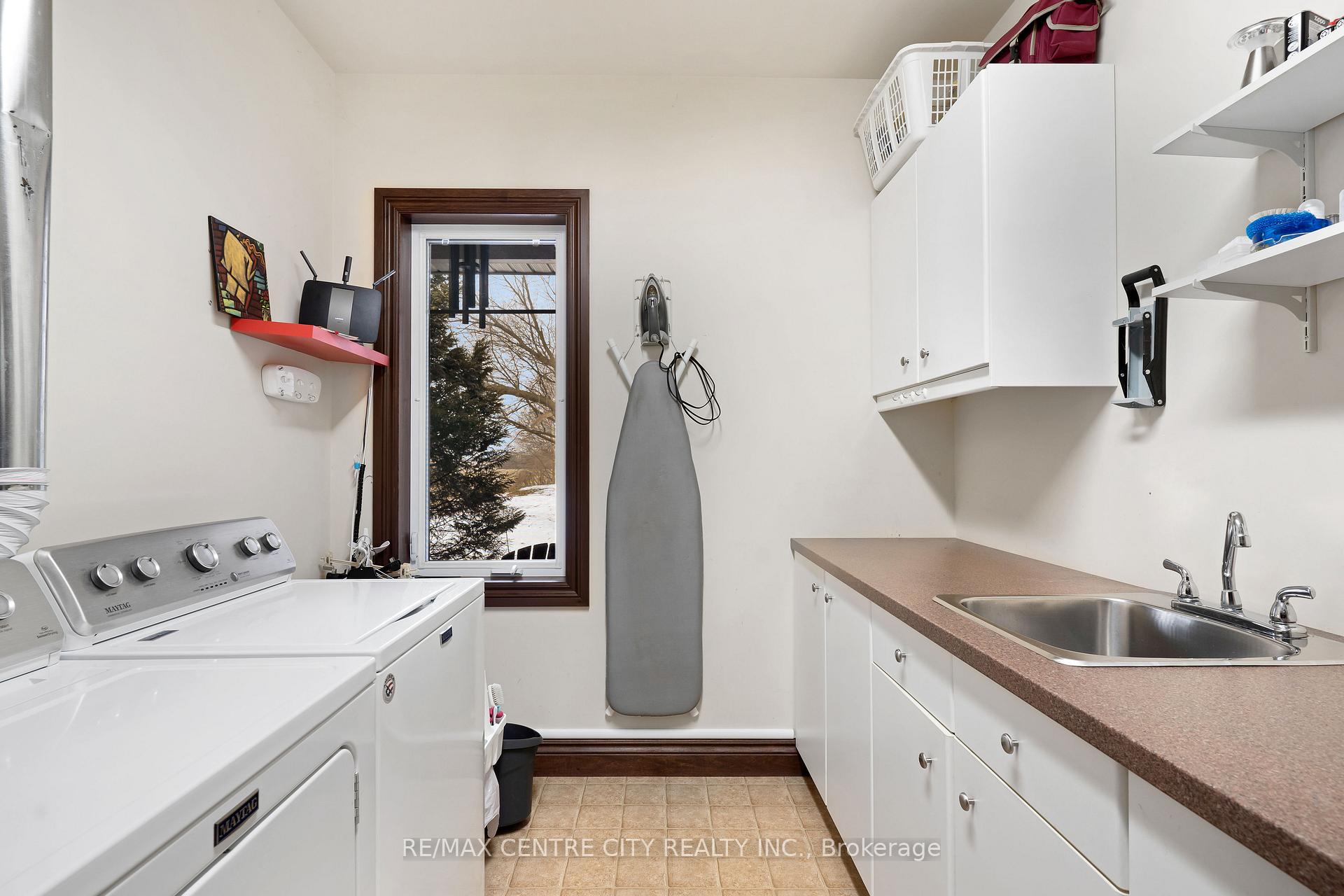 Photo 6 of 33875 Fifth Line, Southwold, Rural Southwold — HOMEH