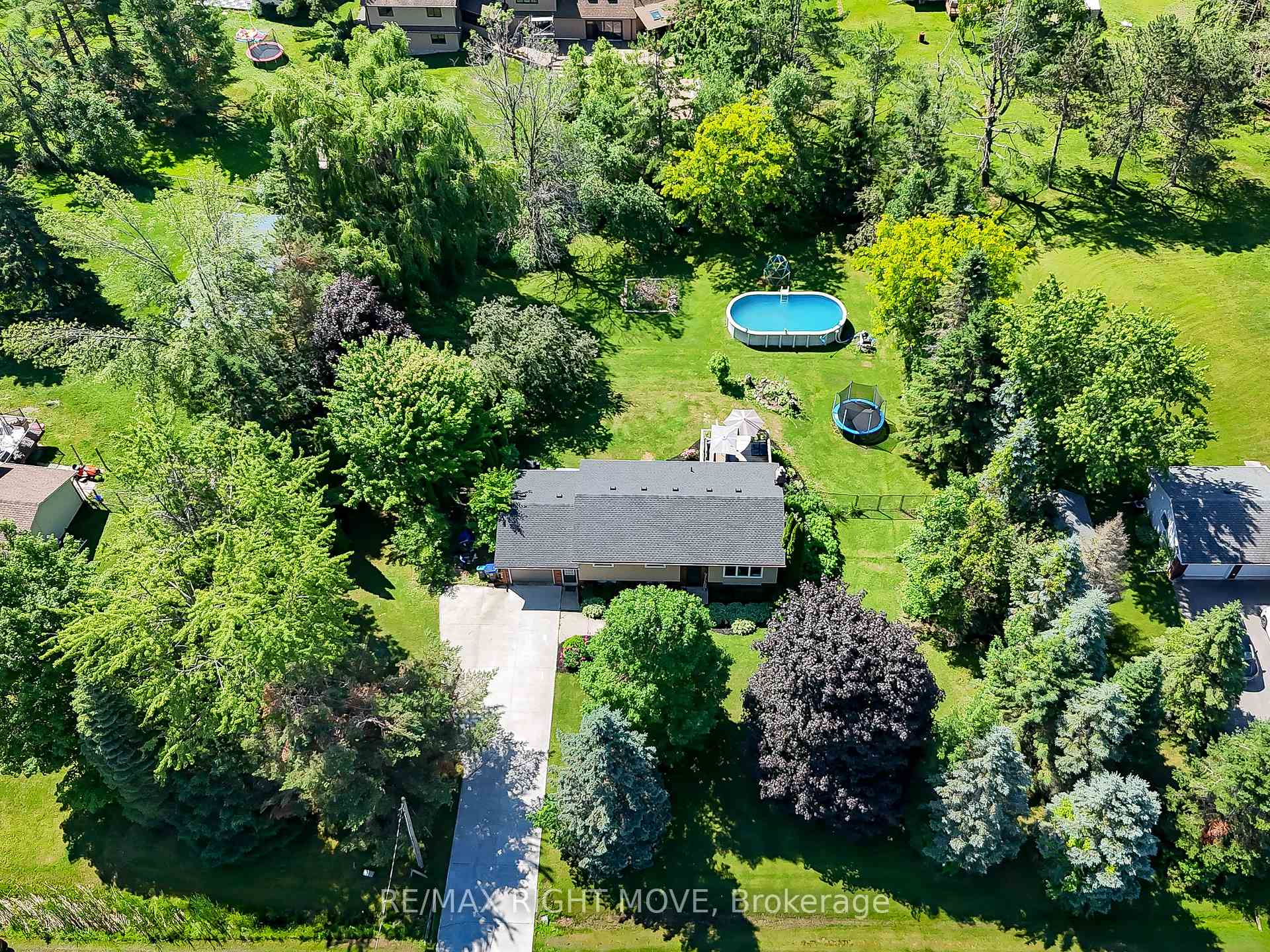 Photo 2 of 2268 Thomson Crescent, Severn, Rural Severn — HOMEH