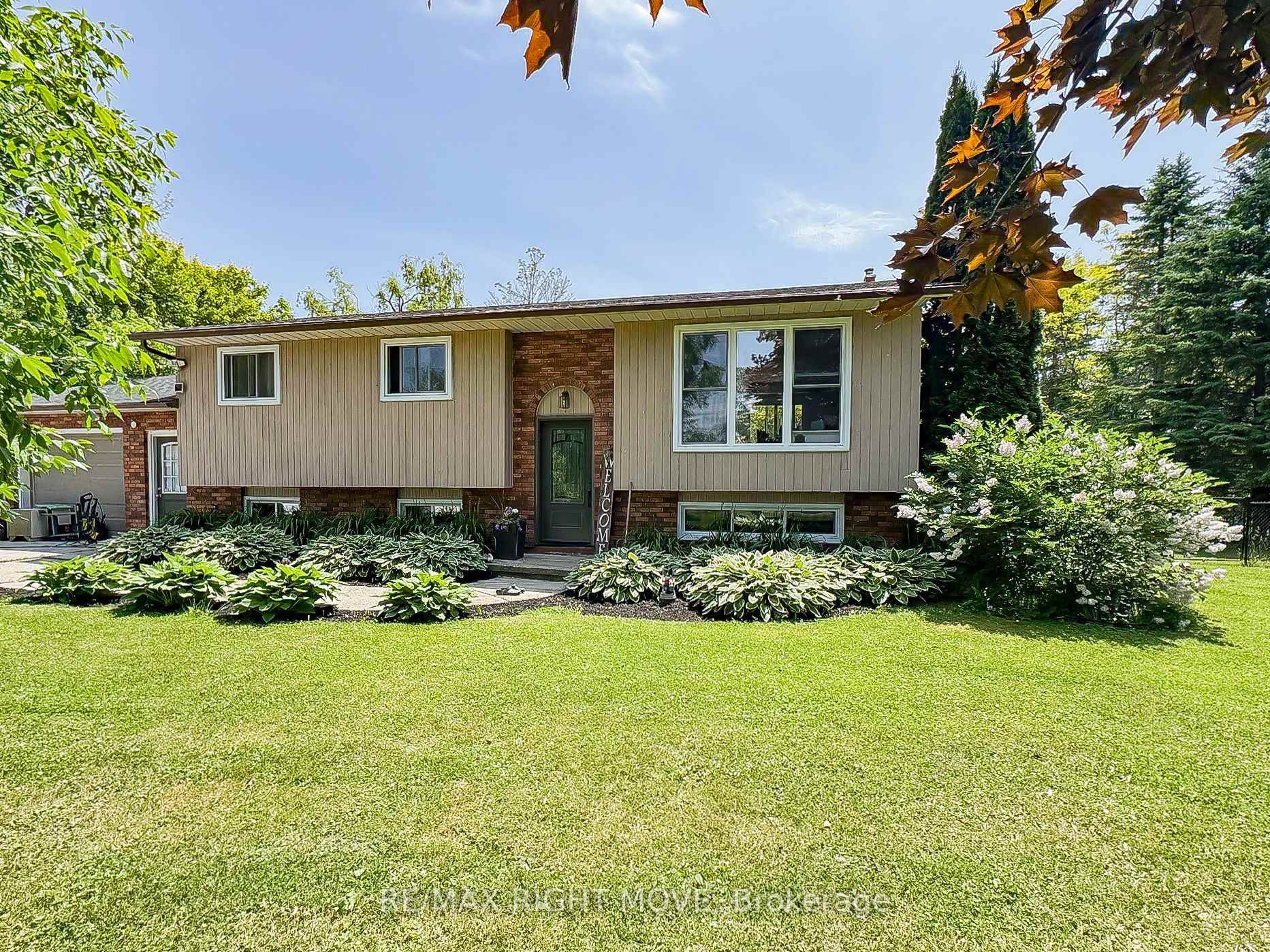 Photo 3 of 2268 Thomson Crescent, Severn, Rural Severn — HOMEH