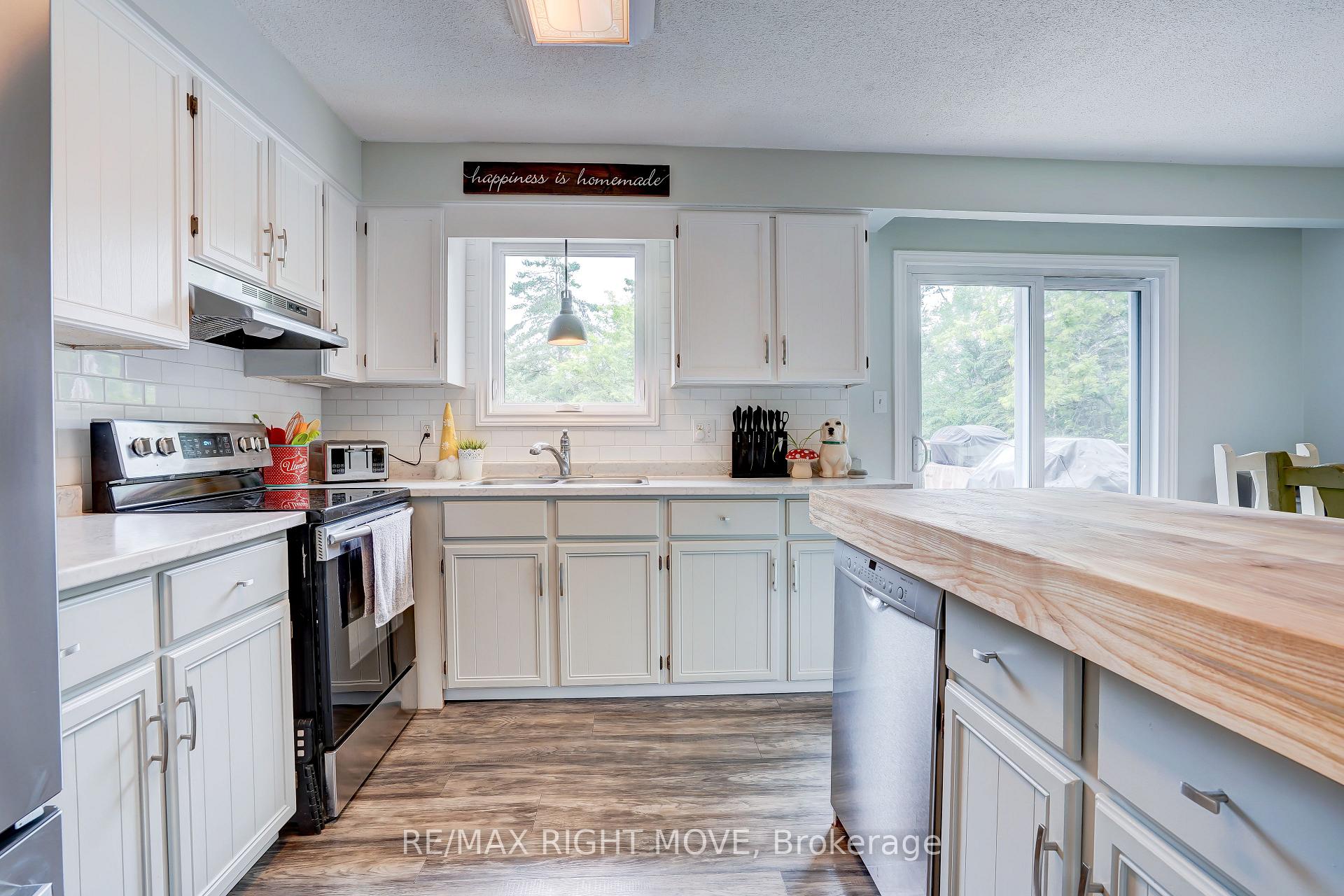 Photo 7 of 2268 Thomson Crescent, Severn, Rural Severn — HOMEH