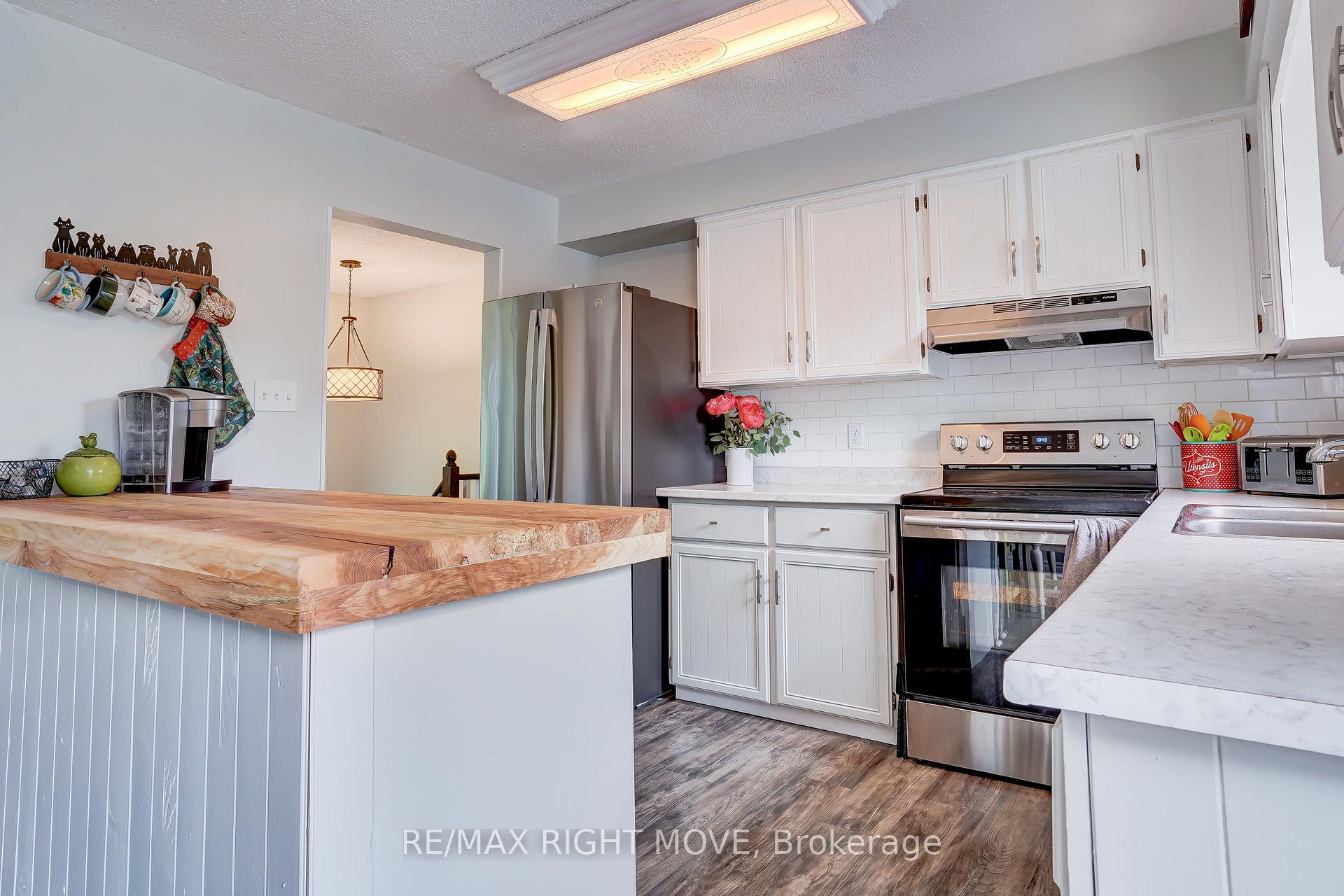 Photo 8 of 2268 Thomson Crescent, Severn, Rural Severn — HOMEH