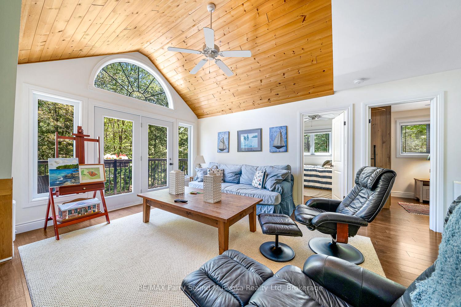 Photo 39 of 3 Maureen Drive, Seguin — HOMEH