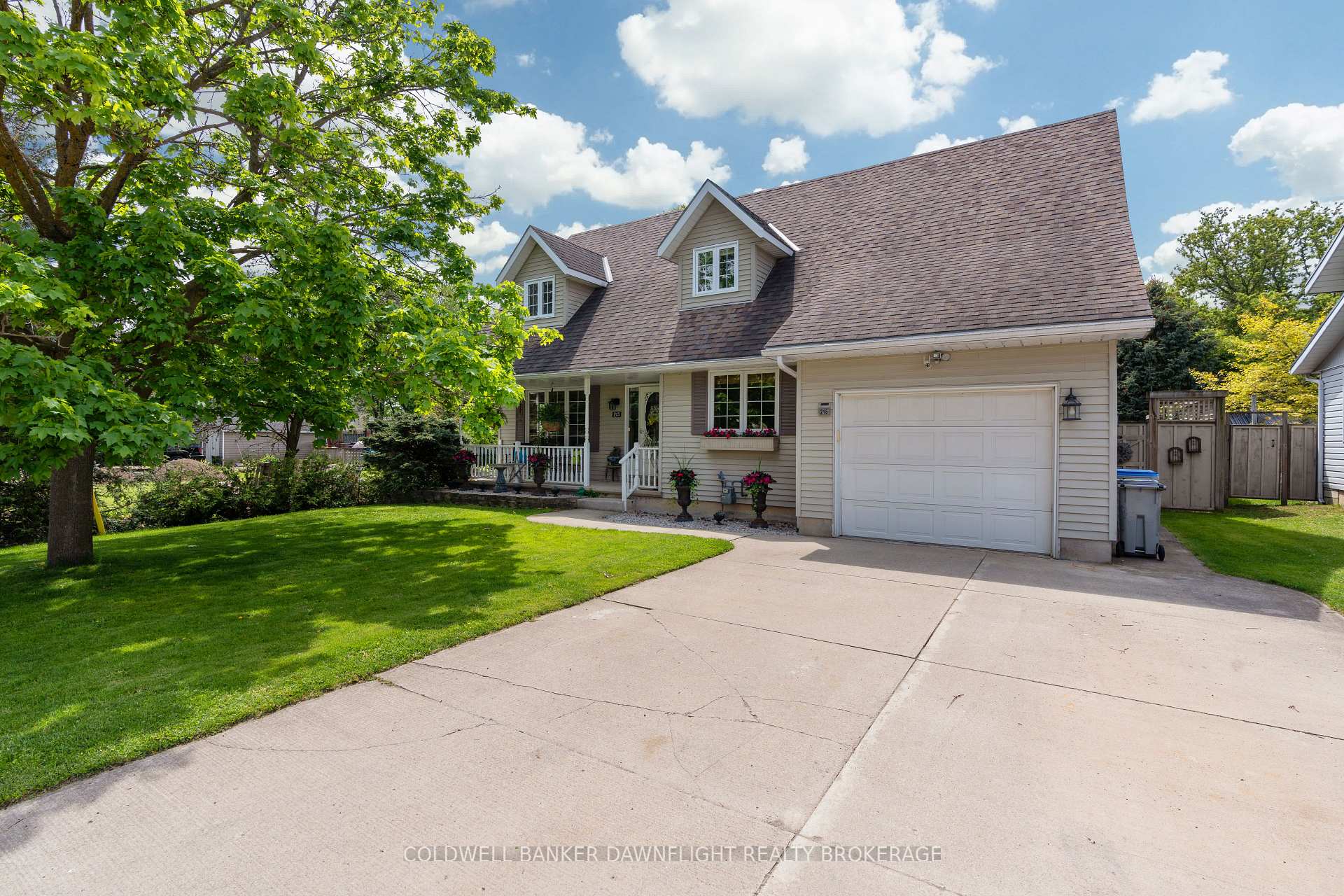 Photo 1 of 215 Prince Albert Street, South Huron, Stephen — HOMEH