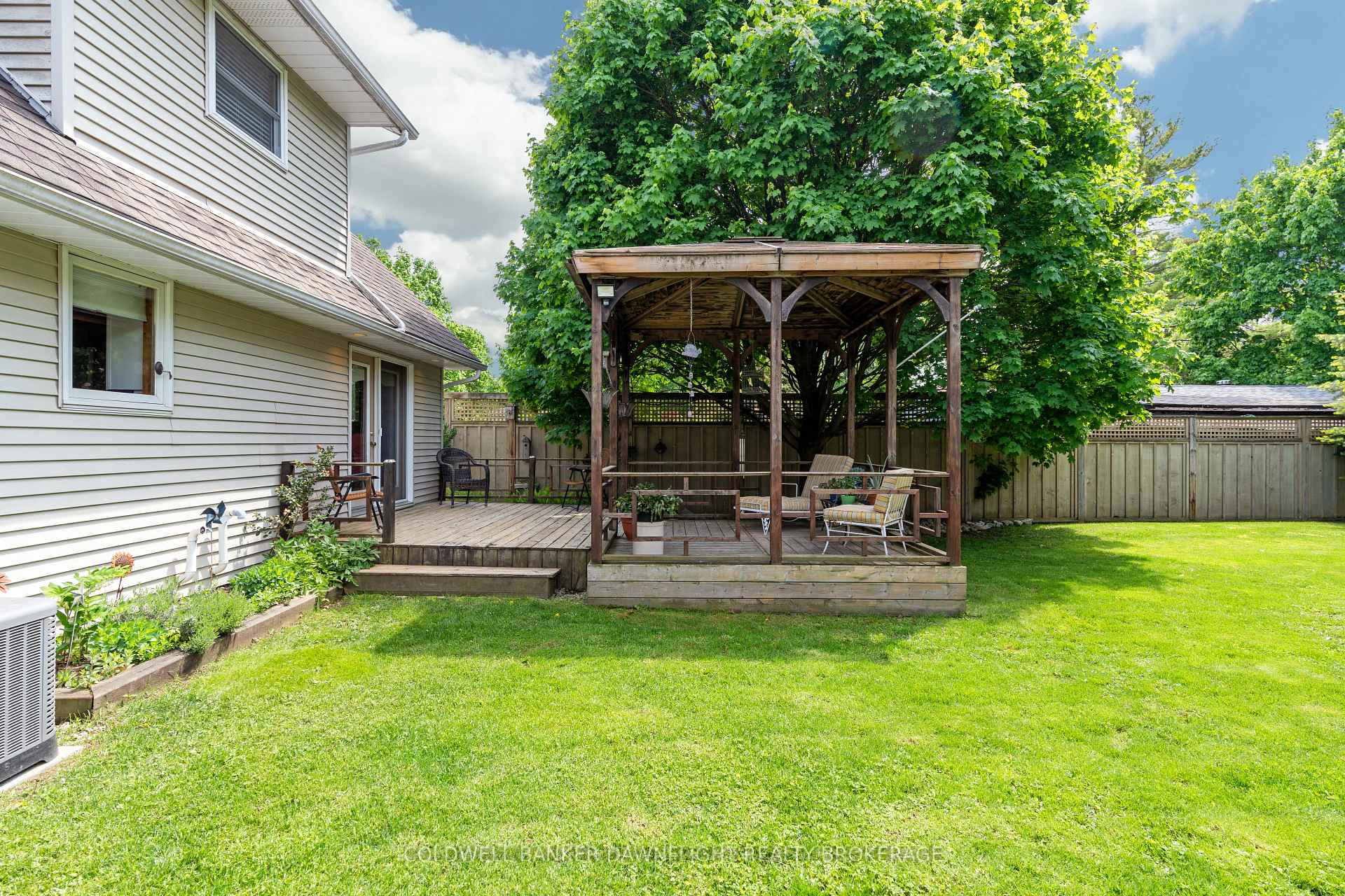 Photo 35 of 215 Prince Albert Street, South Huron, Stephen — HOMEH