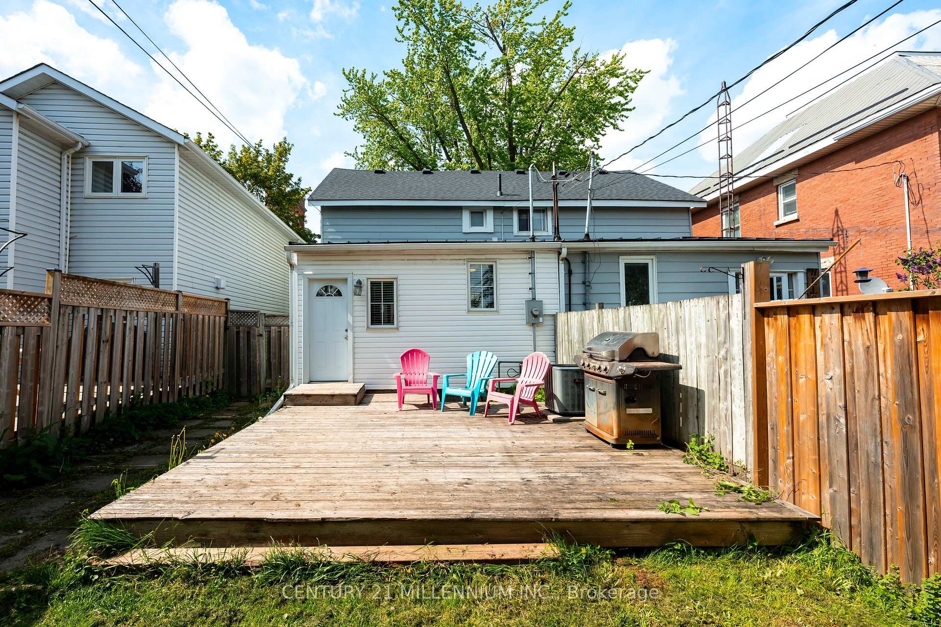Photo 2 of 217 Main Street W, Shelburne — HOMEH