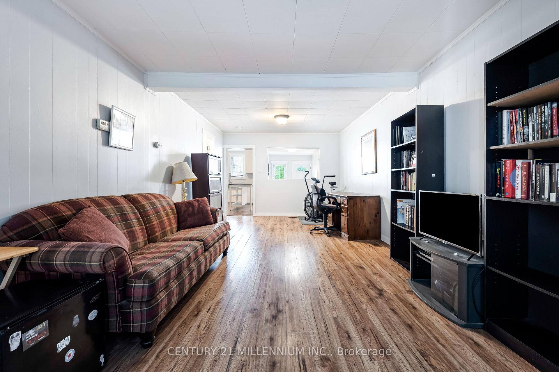 Photo 11 of 217 Main Street W, Shelburne — HOMEH