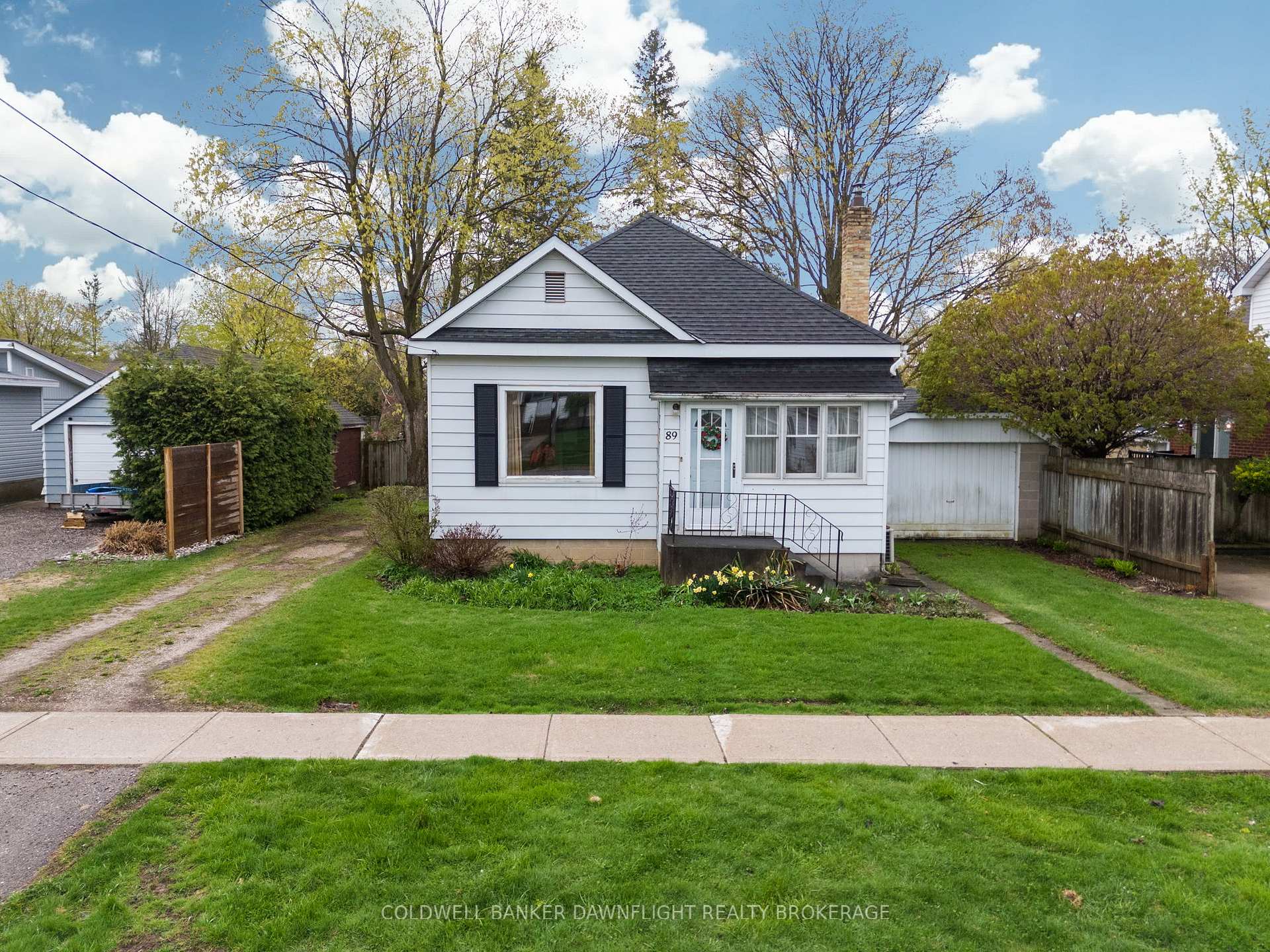 Photo 2 of 89 John Street W, South Huron, Exeter — HOMEH
