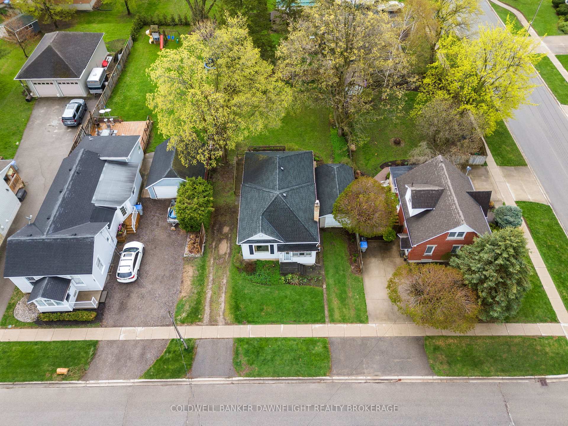 Photo 4 of 89 John Street W, South Huron, Exeter — HOMEH