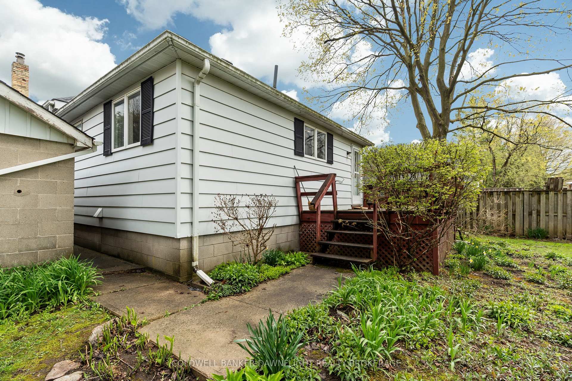 Photo 15 of 89 John Street W, South Huron, Exeter — HOMEH