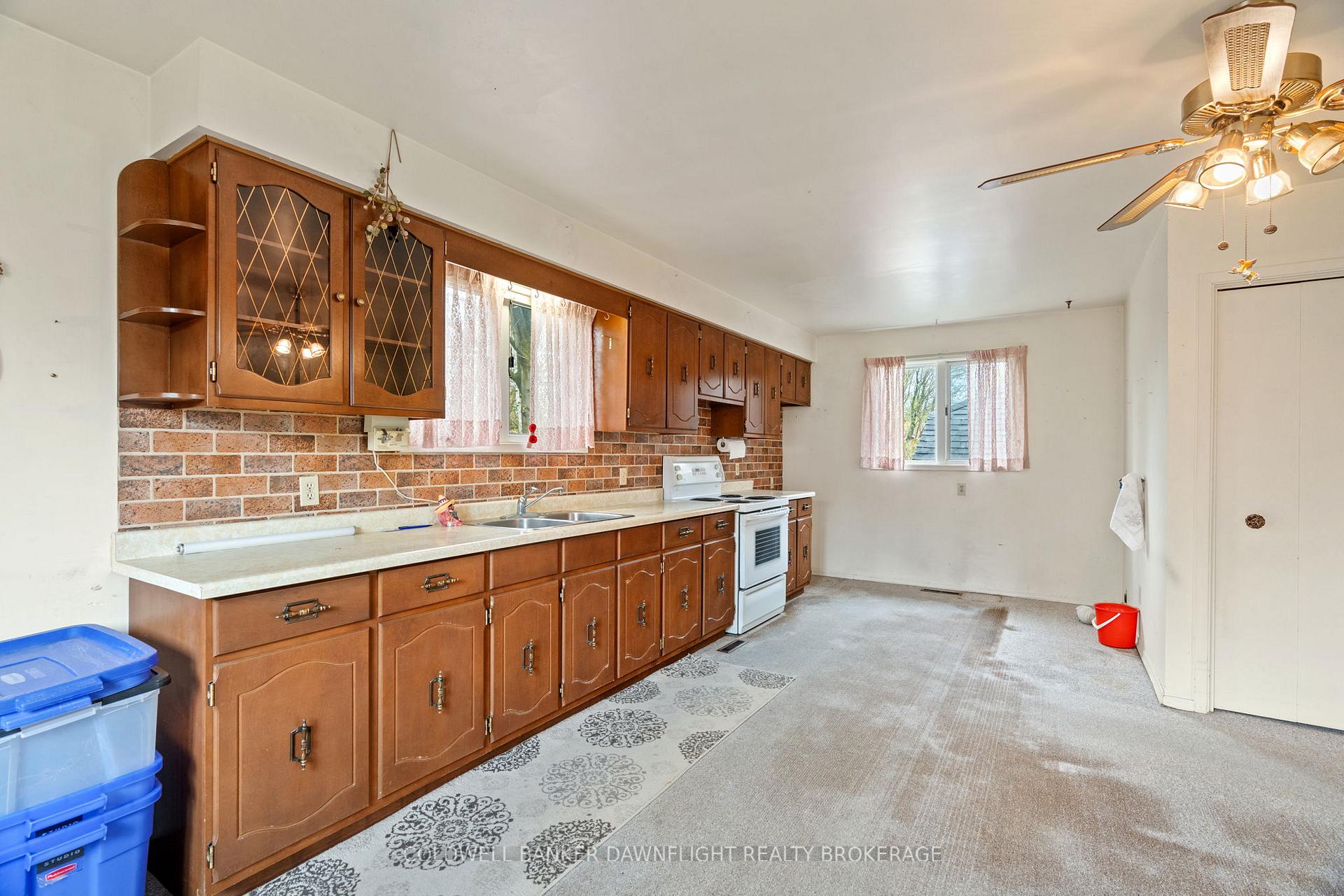 Photo 19 of 89 John Street W, South Huron, Exeter — HOMEH