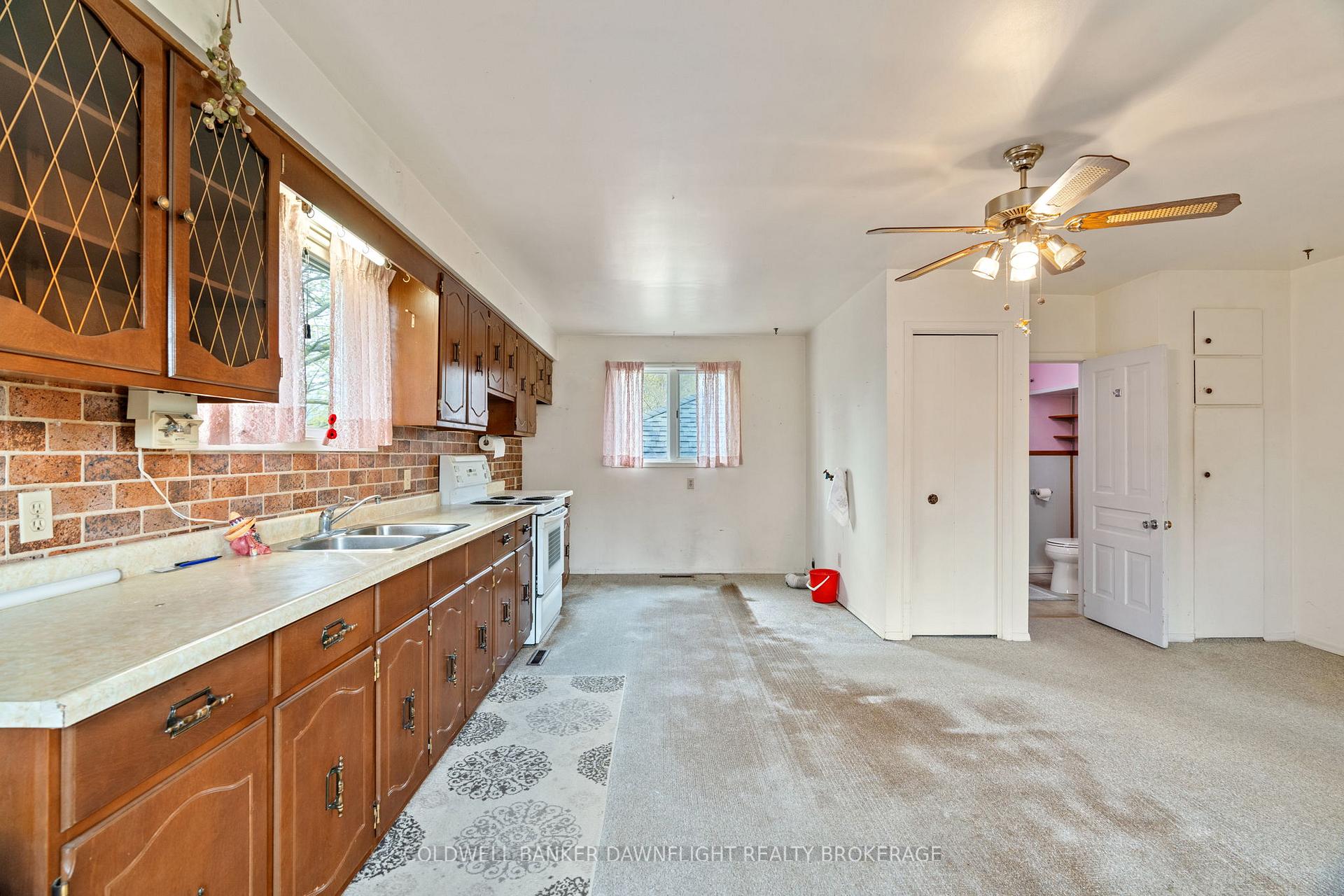 Photo 20 of 89 John Street W, South Huron, Exeter — HOMEH