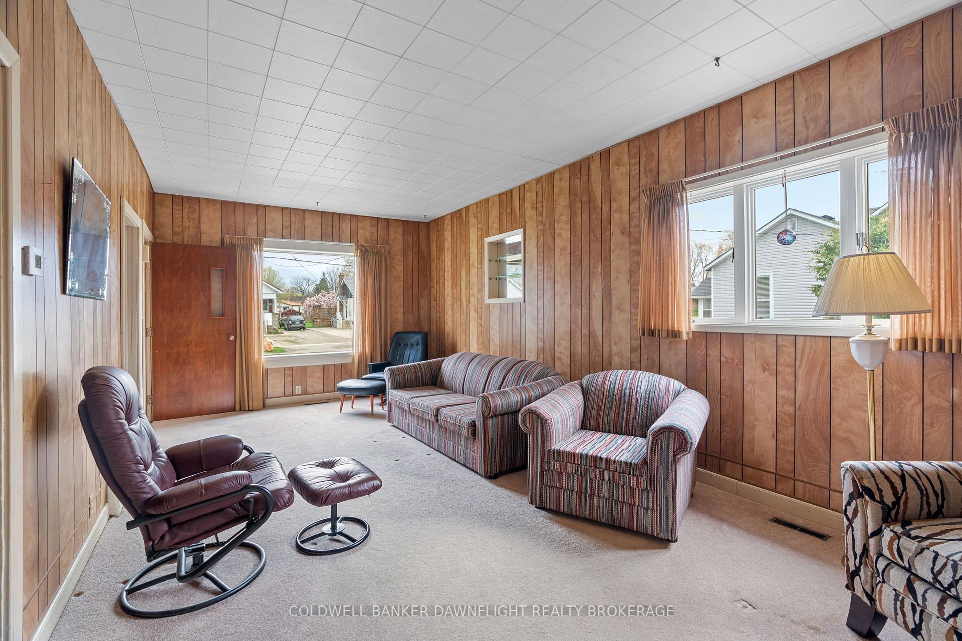 Photo 24 of 89 John Street W, South Huron, Exeter — HOMEH