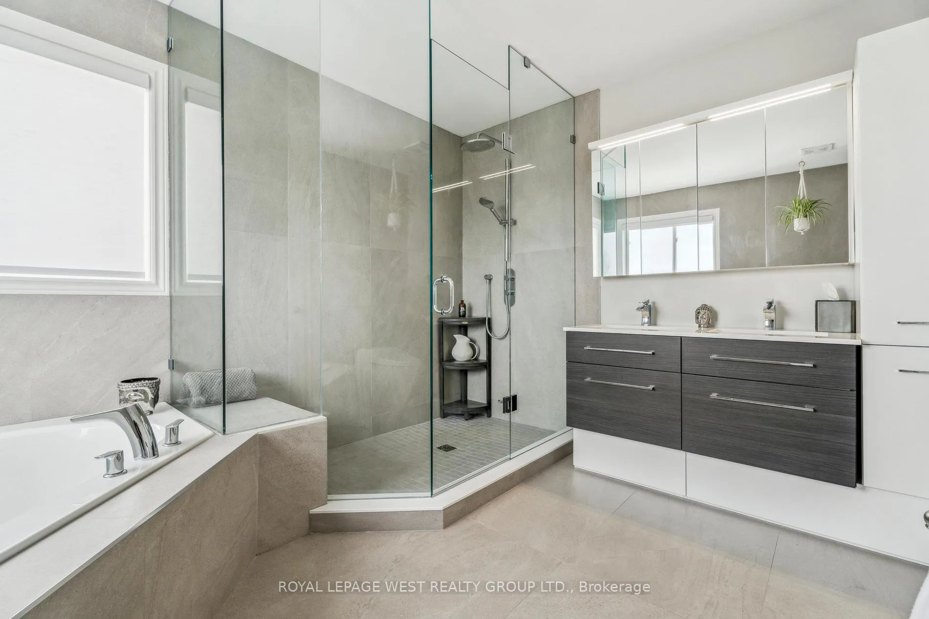 Photo 15 of 264 Morden Drive, Shelburne — HOMEH