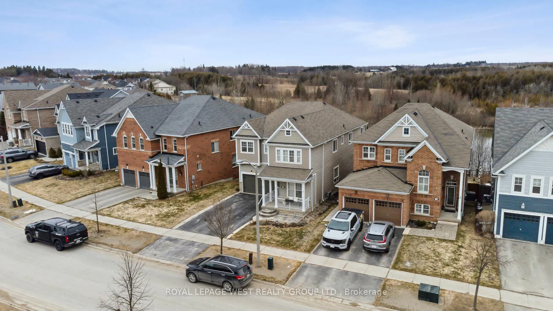 Photo 35 of 264 Morden Drive, Shelburne — HOMEH