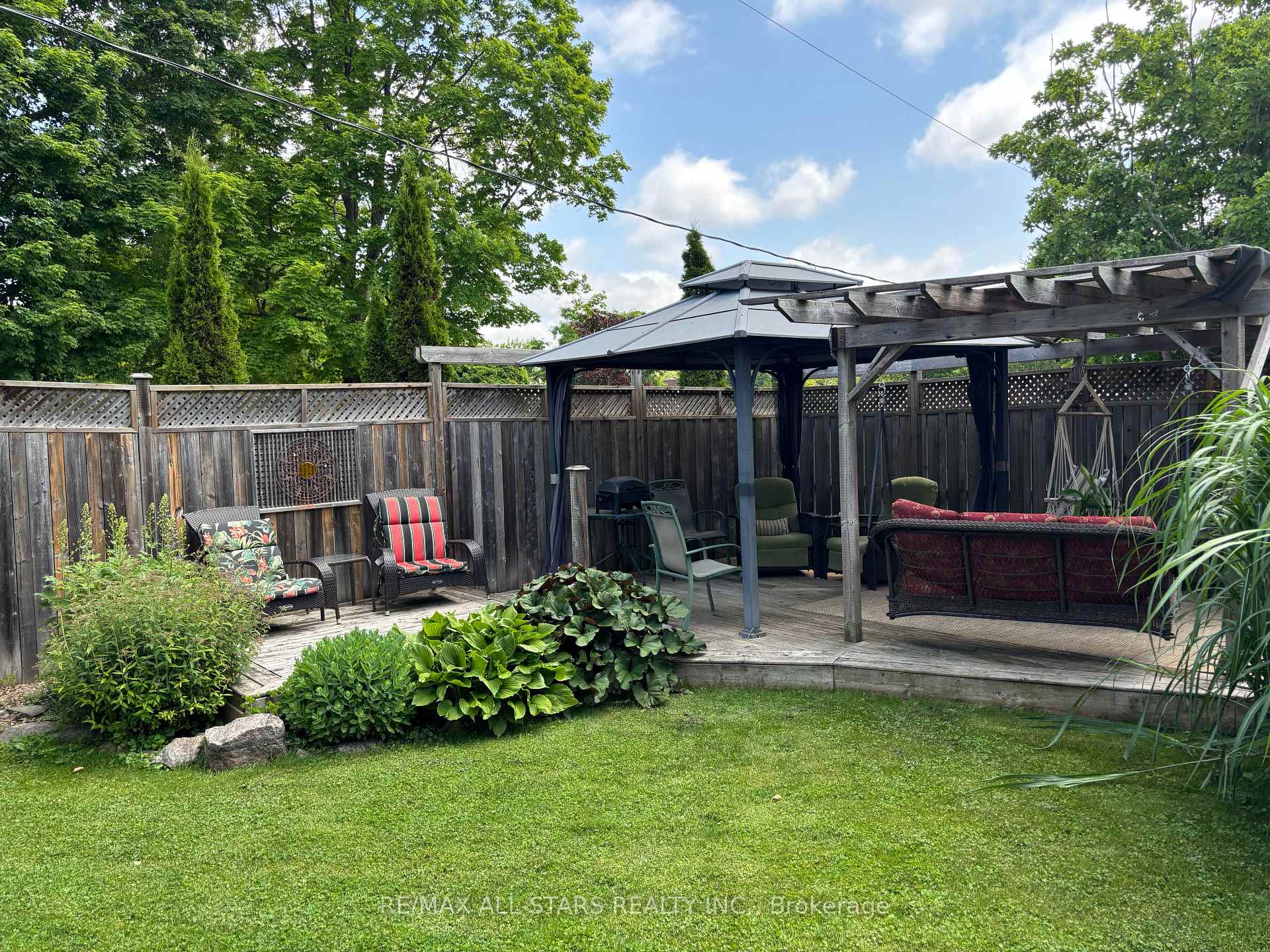 Photo 36 of 2 Henrietta Street, Scugog, Rural Scugog — HOMEH
