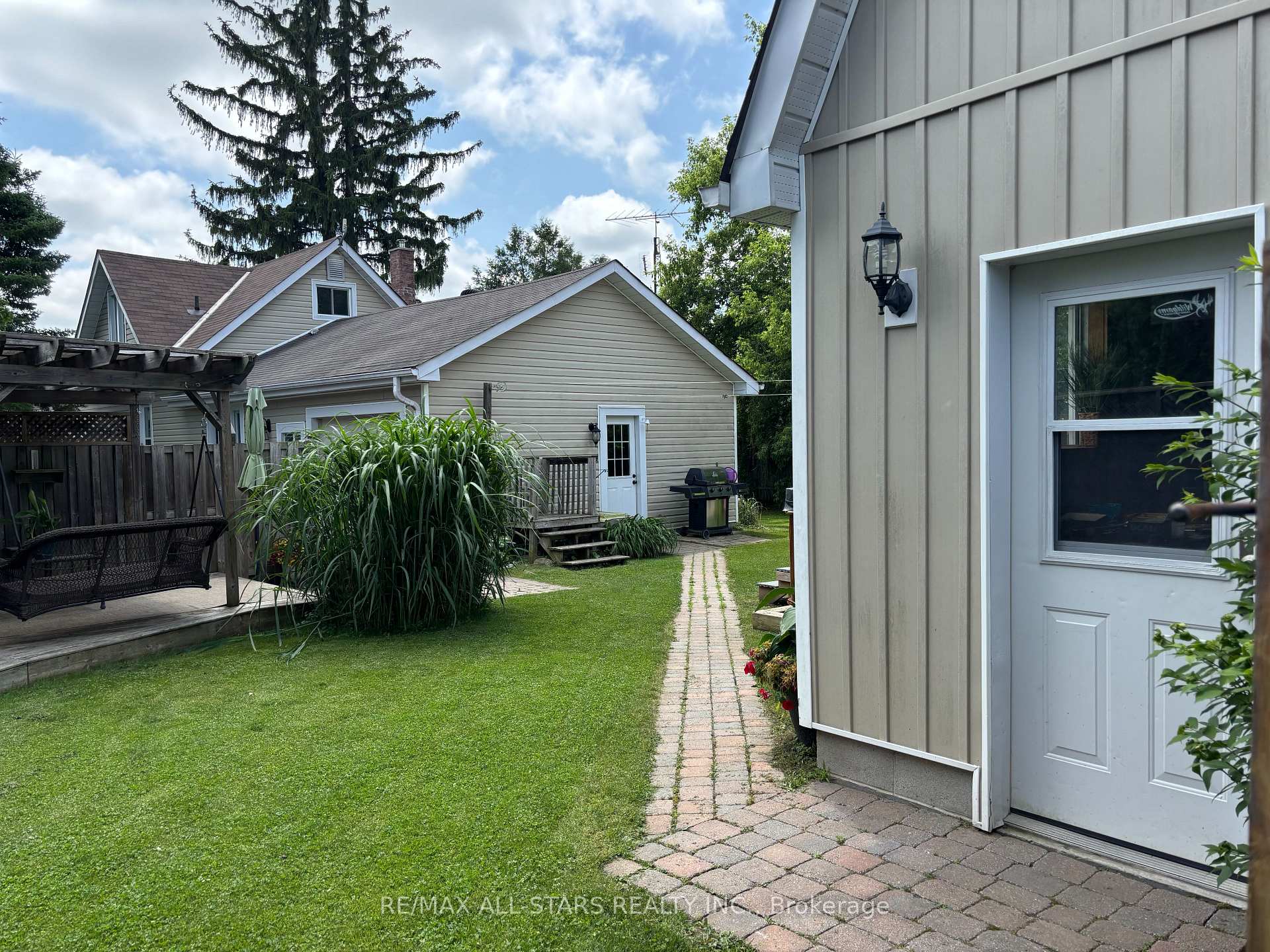 Photo 41 of 2 Henrietta Street, Scugog, Rural Scugog — HOMEH