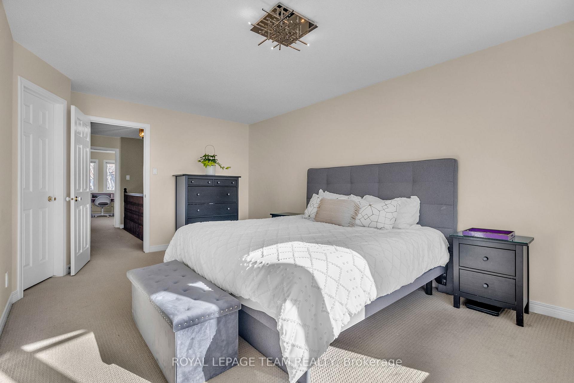 Photo 10 of 64 Westpointe Crescent, Ottawa, Centrepointe — HOMEH