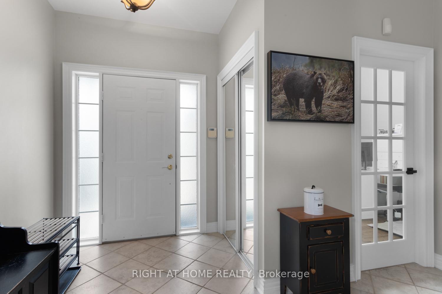 Photo 10 of 311 Waterbury Crescent, Scugog, Port Perry — HOMEH