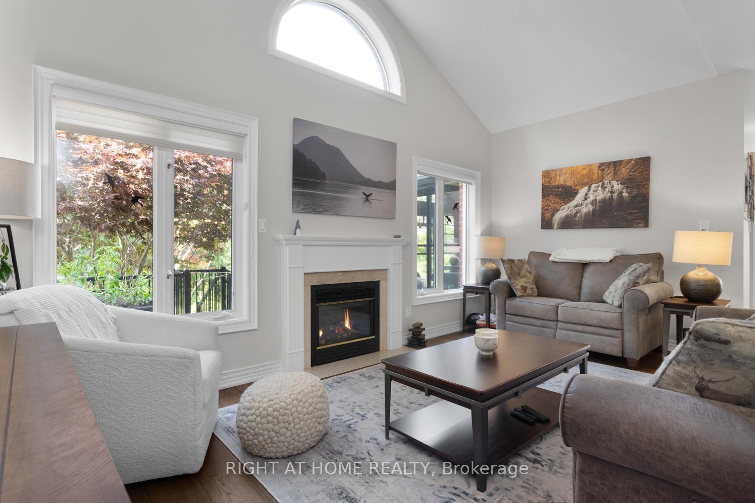 Photo 16 of 311 Waterbury Crescent, Scugog, Port Perry — HOMEH