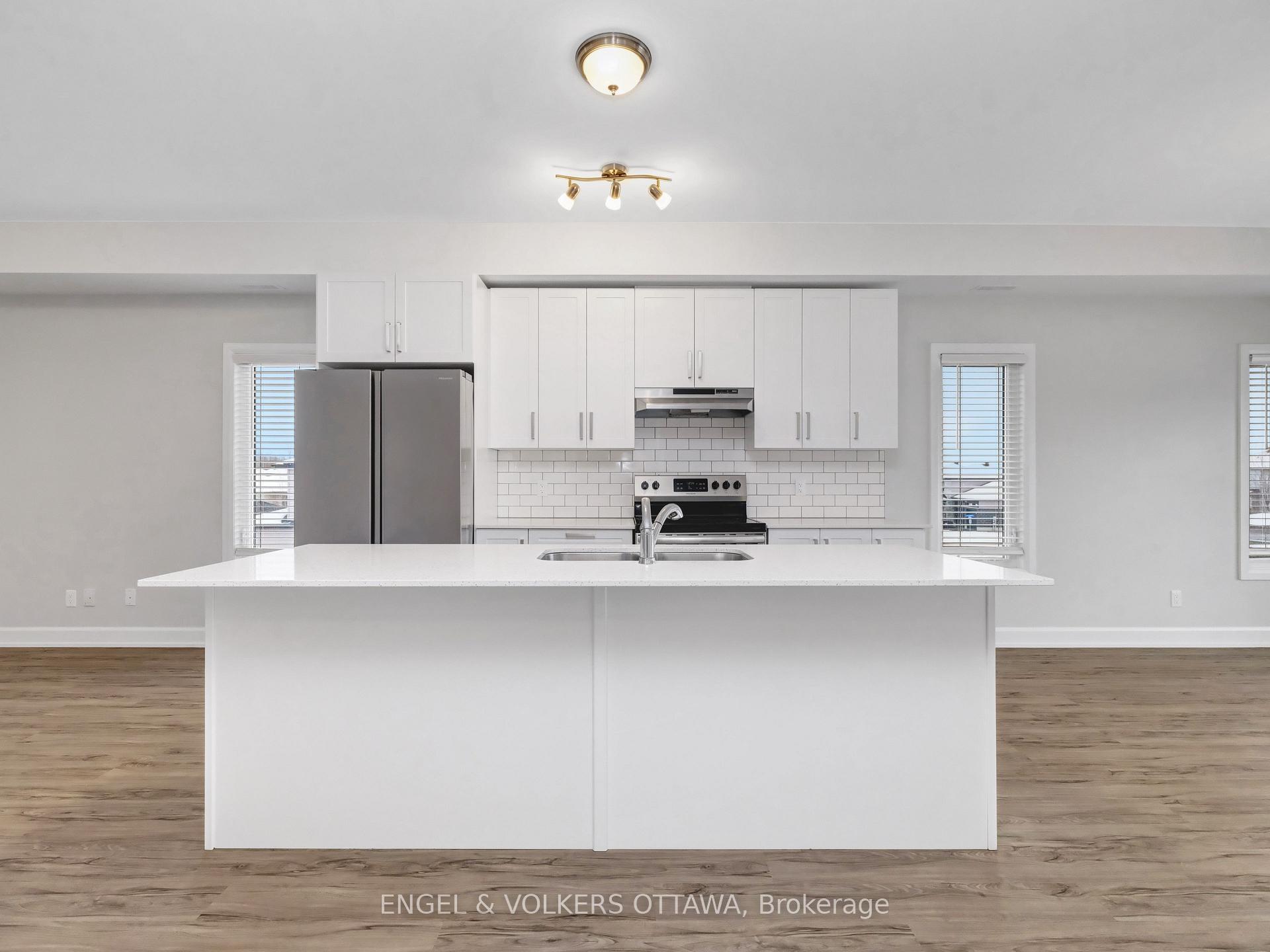 Photo 14 of Unit 304, 108 St Moritz Trail, Embrun — HOMEH