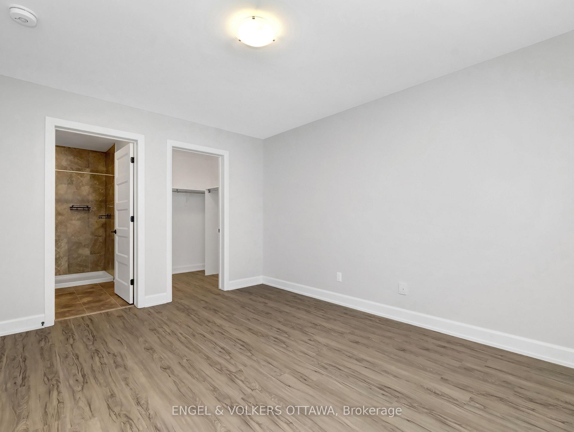 Photo 18 of Unit 304, 108 St Moritz Trail, Embrun — HOMEH
