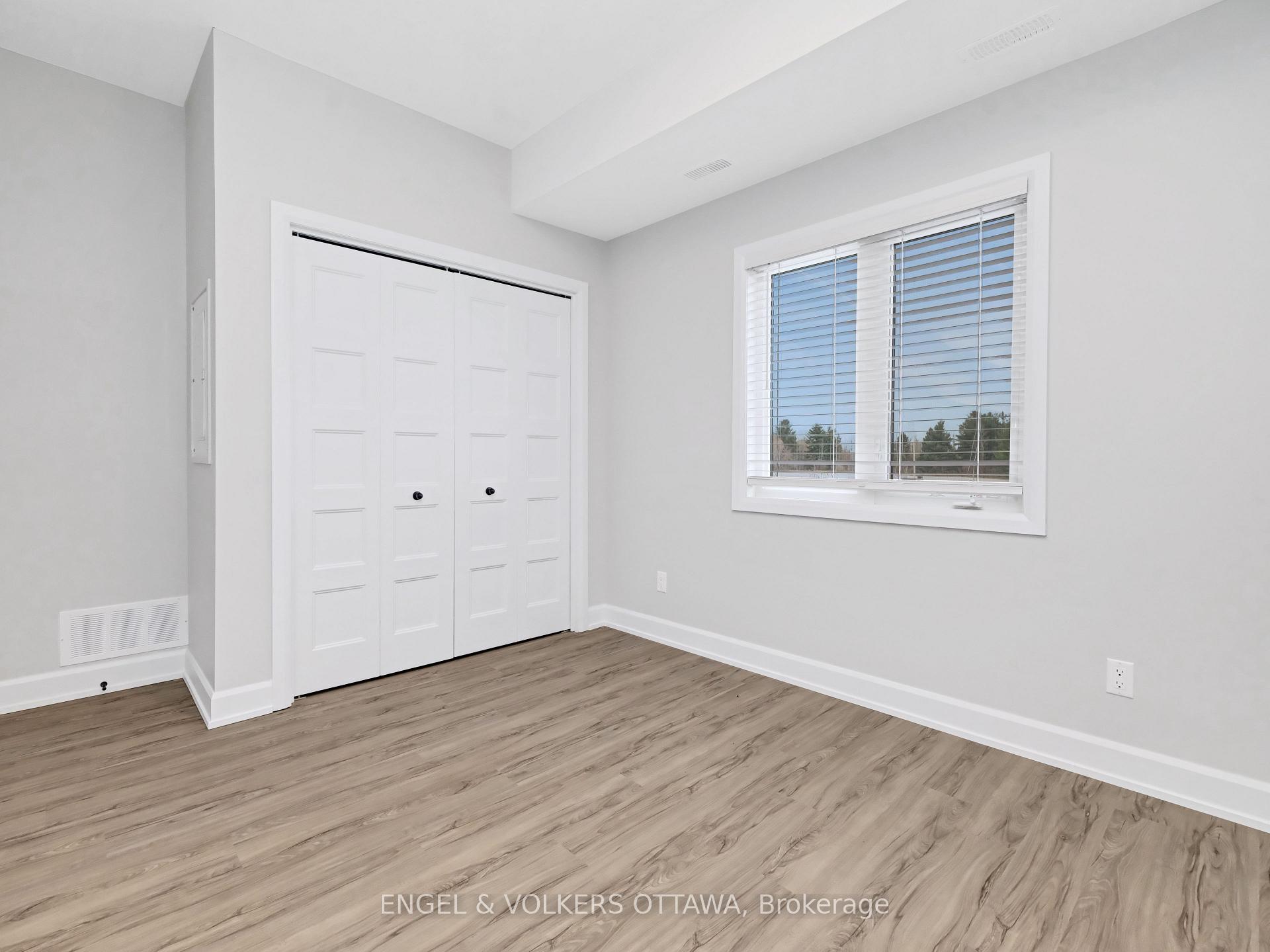 Photo 22 of Unit 304, 108 St Moritz Trail, Embrun — HOMEH