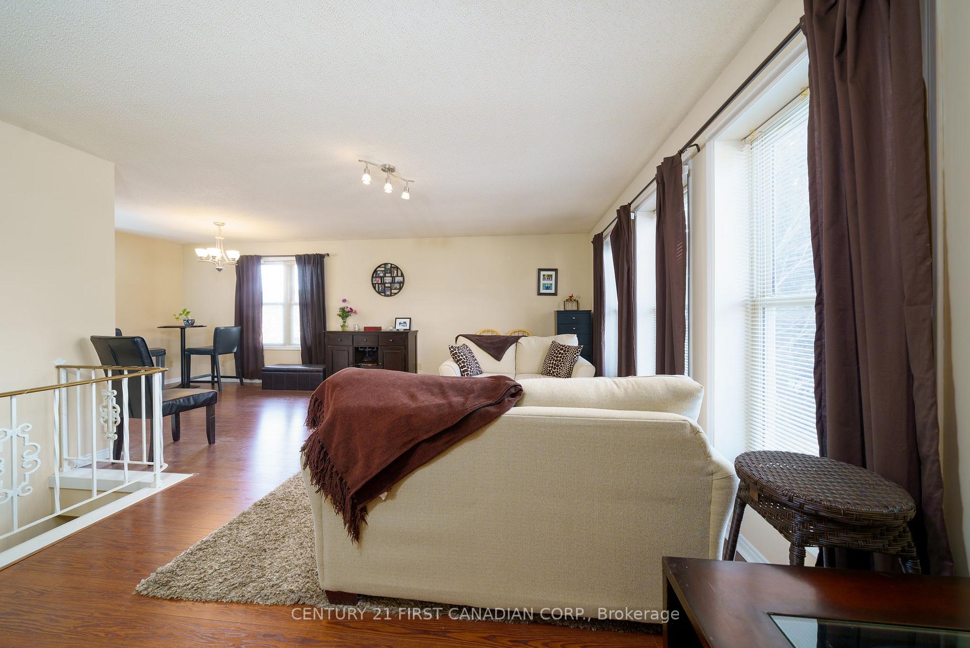 Photo 4 of 54 Nelson Street, South Huron, Exeter — HOMEH