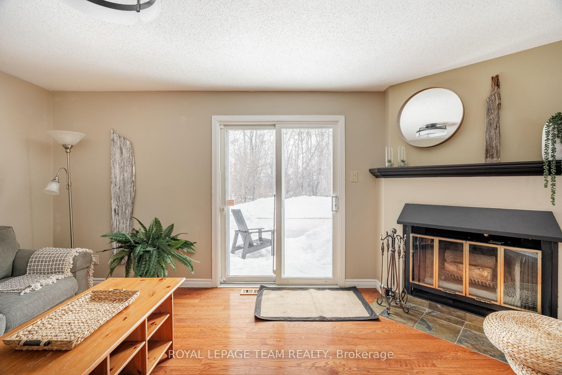 Photo 14 of 80 Pinetrail Crescent, Ottawa, Centrepointe — HOMEH
