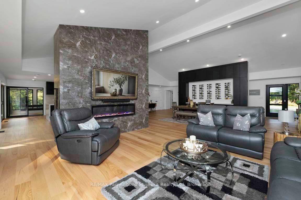 Photo 7 of 57 10th Concession Road, Seguin — HOMEH
