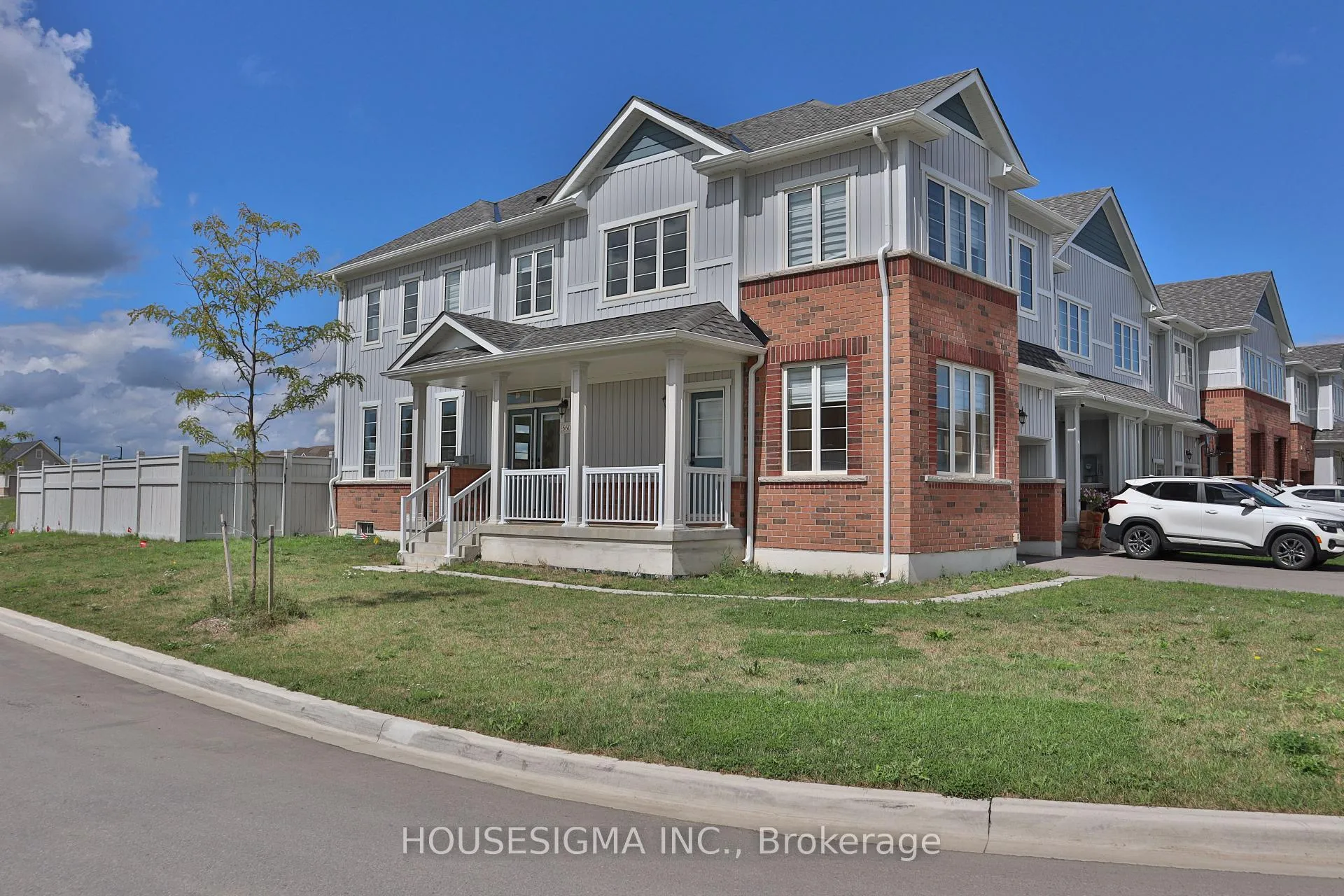 Photo 3 of 560 Red Elm Road, Shelburne — HOMEH