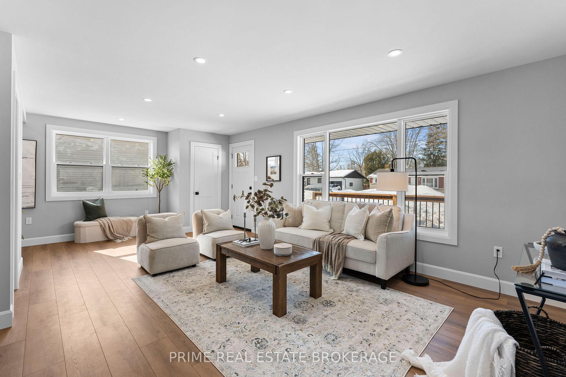 Photo 8 of 320 Marlborough Street, South Huron, Exeter — HOMEH