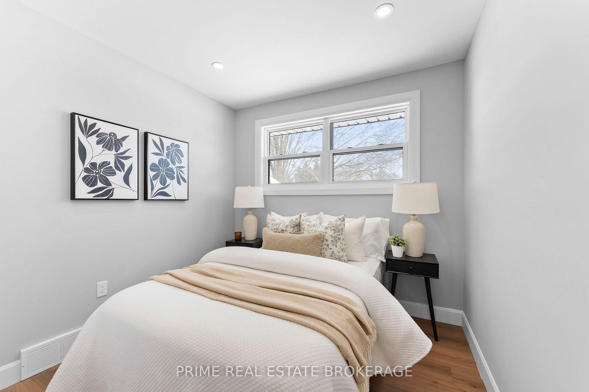 Photo 25 of 320 Marlborough Street, South Huron, Exeter — HOMEH