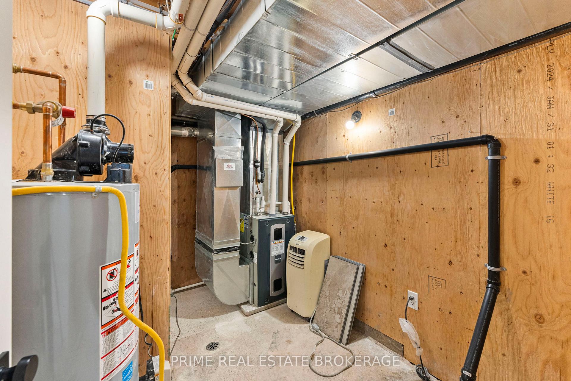 Photo 36 of 320 Marlborough Street, South Huron, Exeter — HOMEH
