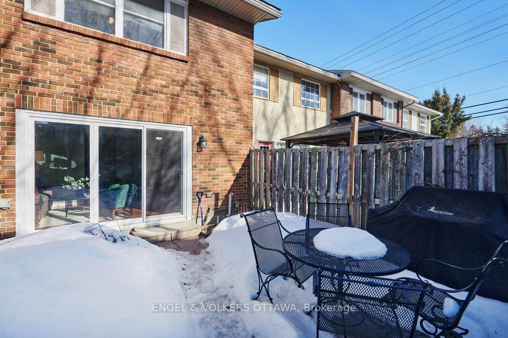 Photo 31 of 8 Monterey Drive, Ottawa, Briargreen — HOMEH