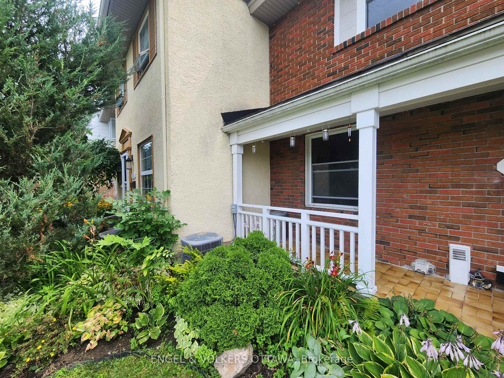 Photo 44 of 8 Monterey Drive, Ottawa, Briargreen — HOMEH