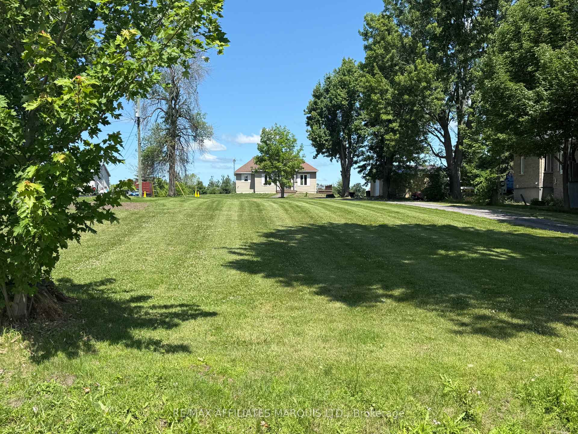 Front of 19249 County 2 Road