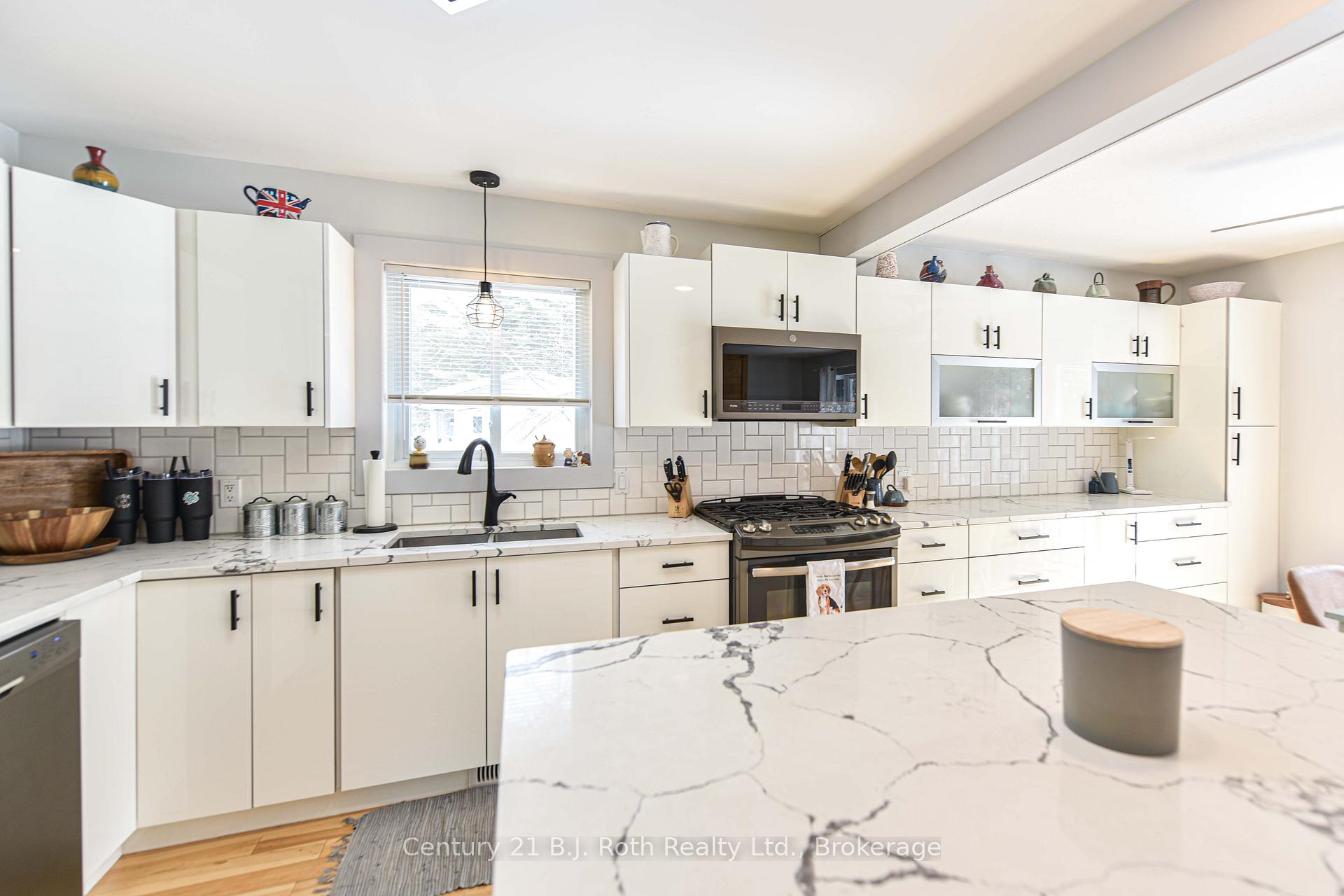 Photo 10 of 4035 Canal Road, Severn, Rural Severn — HOMEH