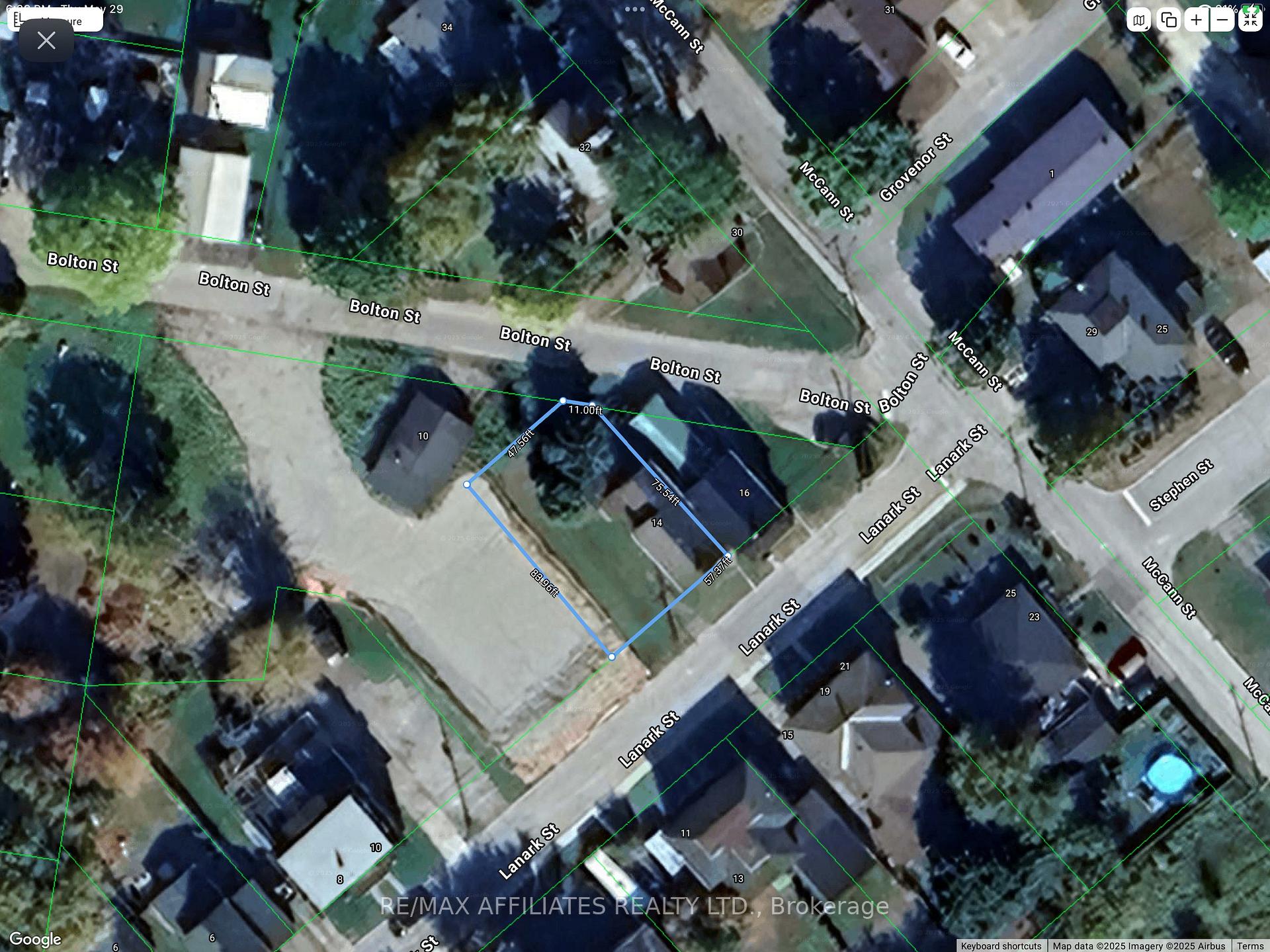 Photo 4 of 14 Lanark Street, Smiths Falls — HOMEH