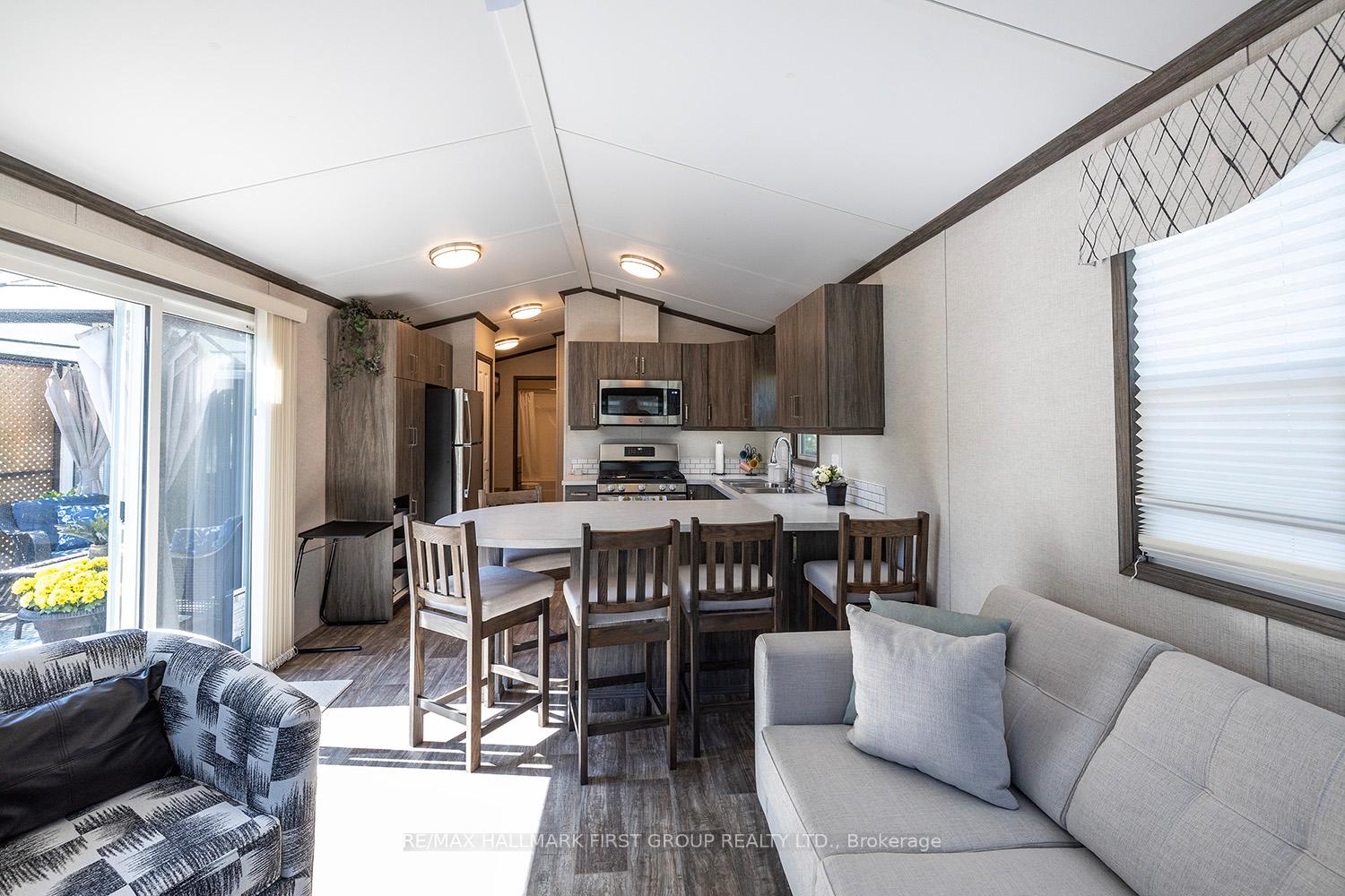 Photo 7 of Unit #338, 225 Platten Boulevard, Scugog, Rural Scugog — HOMEH