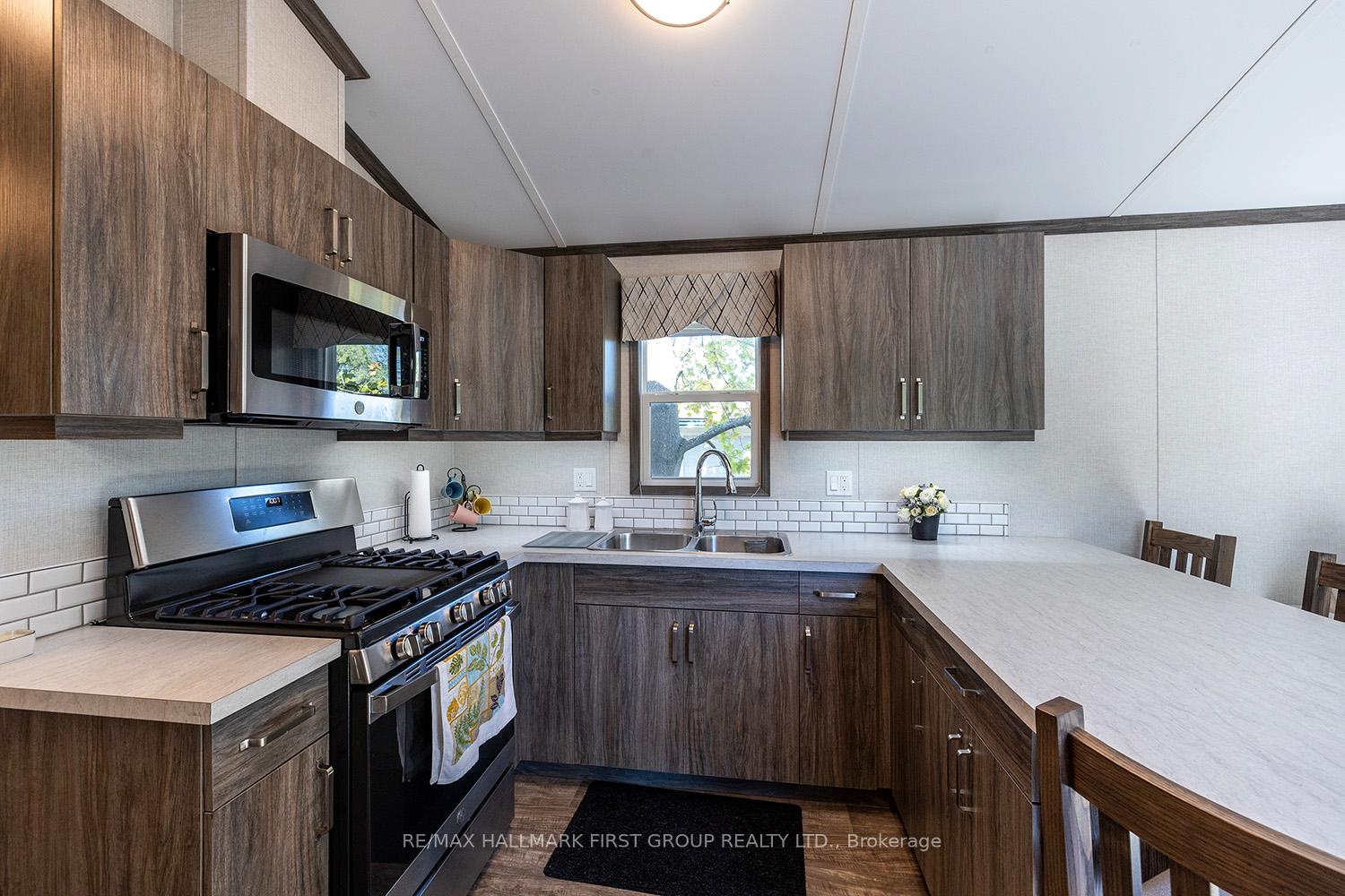 Photo 9 of Unit #338, 225 Platten Boulevard, Scugog, Rural Scugog — HOMEH